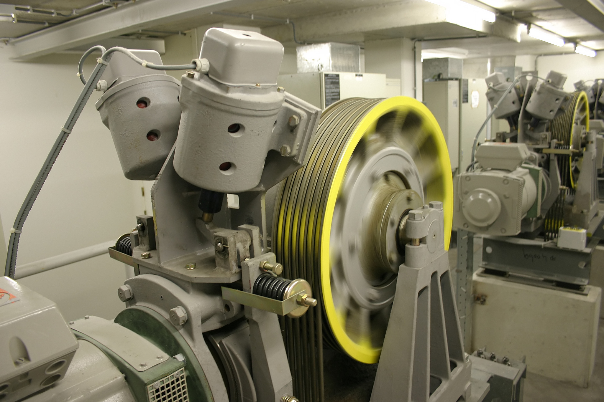 电梯曳引机用深沟球轴承：绿色化、智能化发展趋势与前景