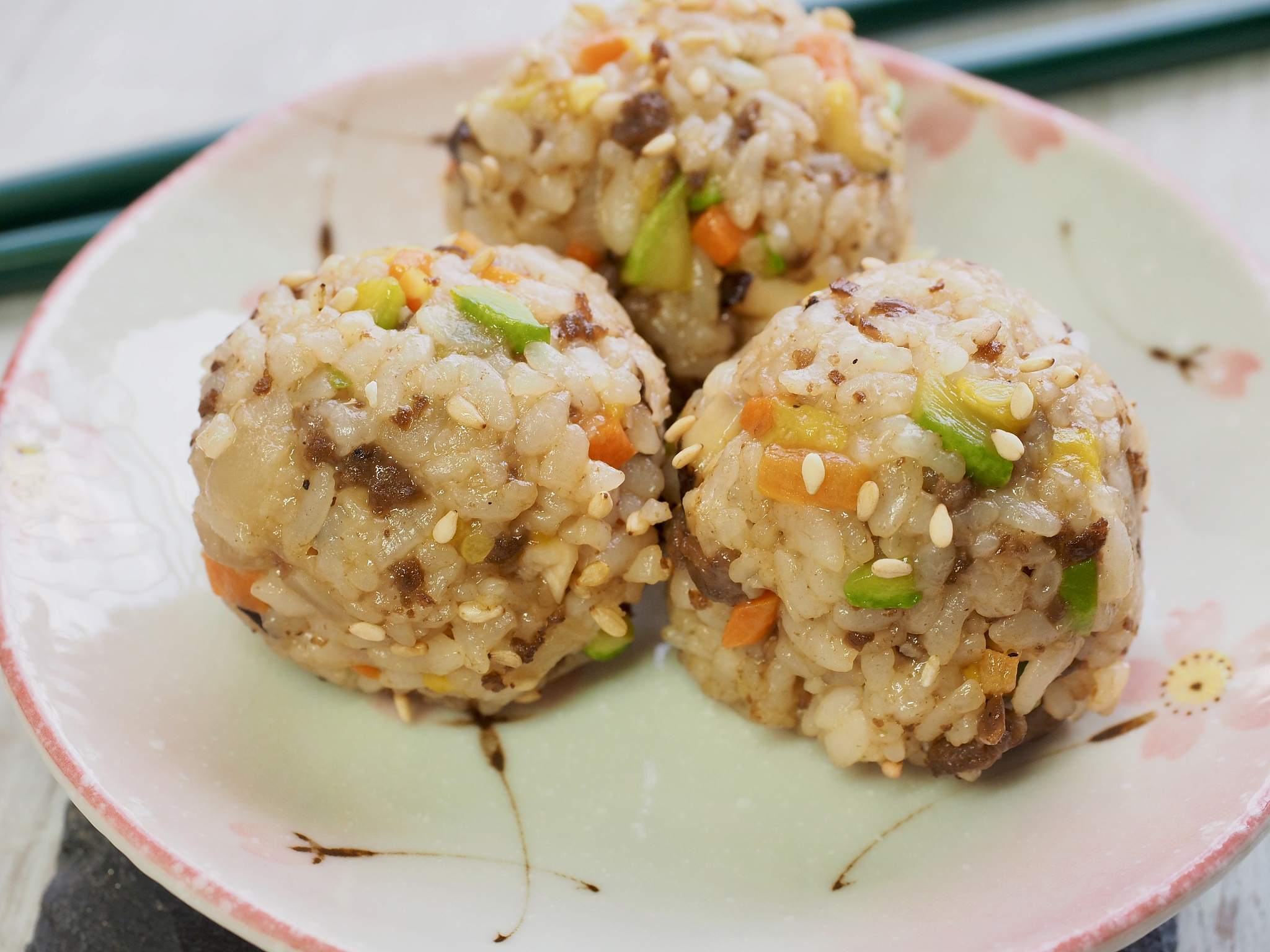 糯米肉丸蒸多久才熟？时间、方法和技巧全解析！