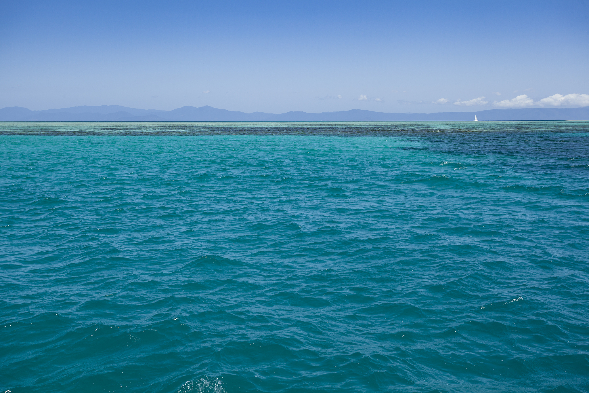 upolu reef, great barrier reef marine park, australia