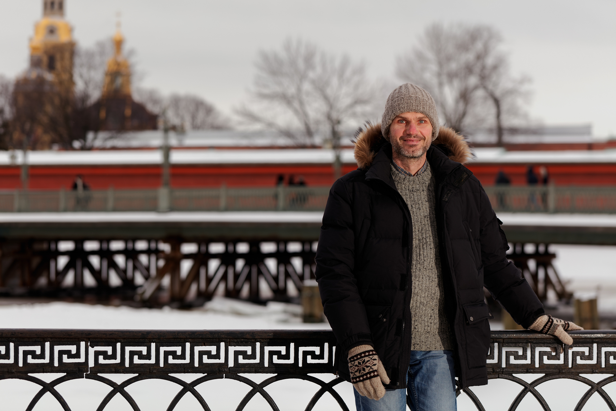 mature man n st. petersburg, russia in winter
