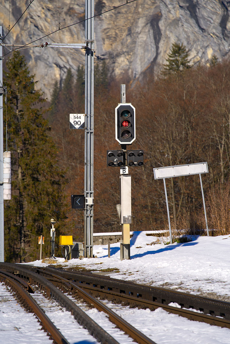 什邡铁路轨道学校口碑评价：师资、设施、发展前景