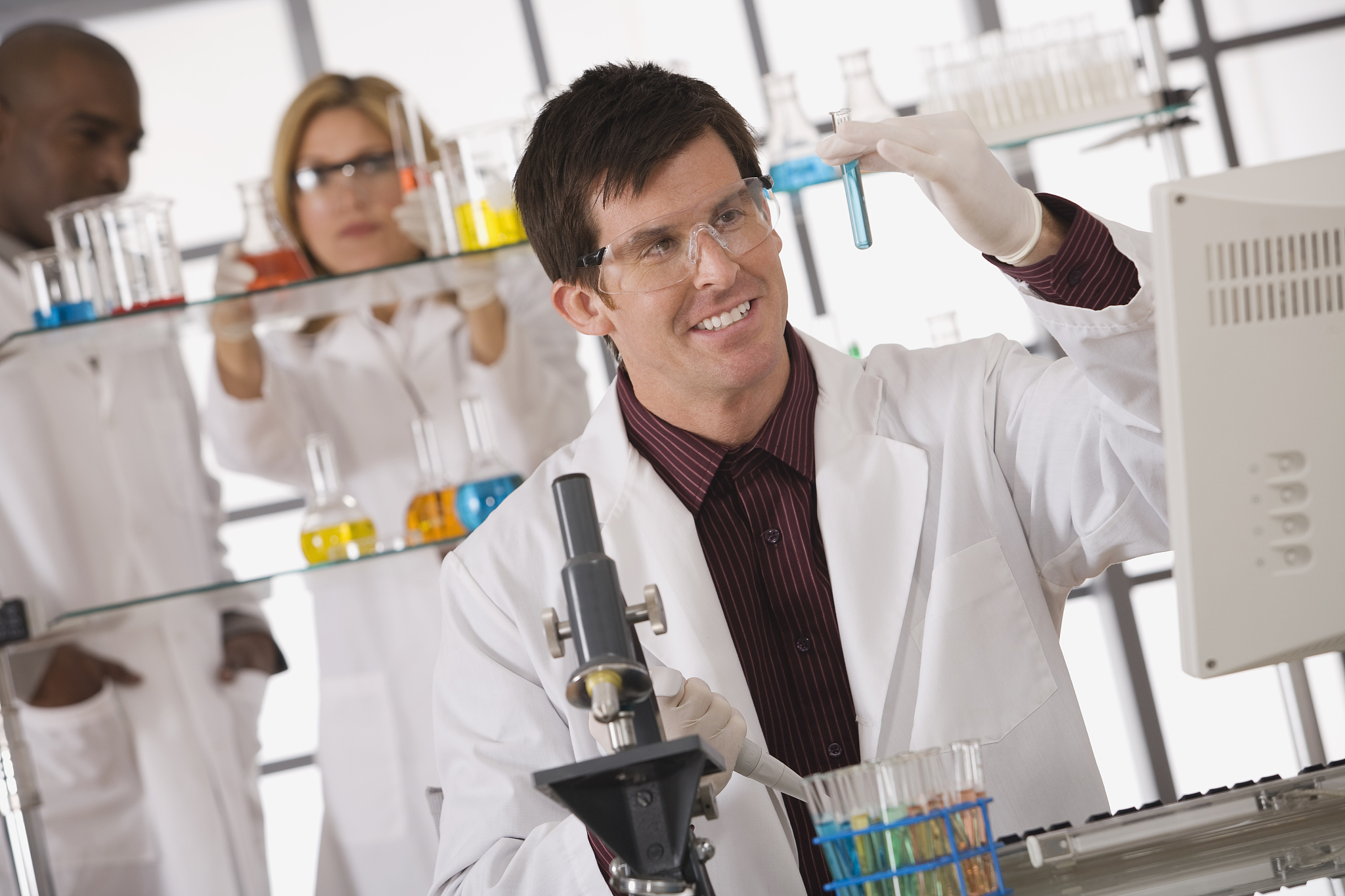 Researcher - Dedicated to Scientific Exploration and Discovery