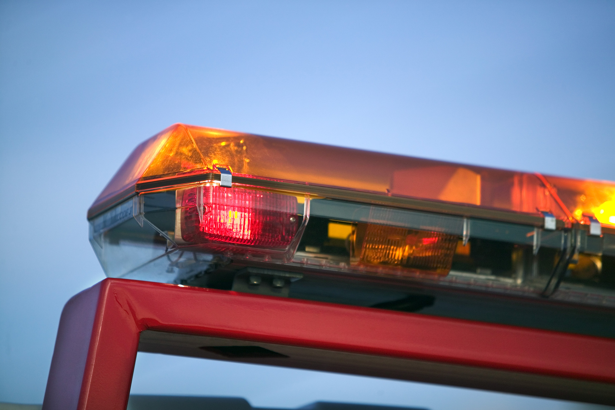 防爆应急灯维护指南：确保安全照明的关键步骤