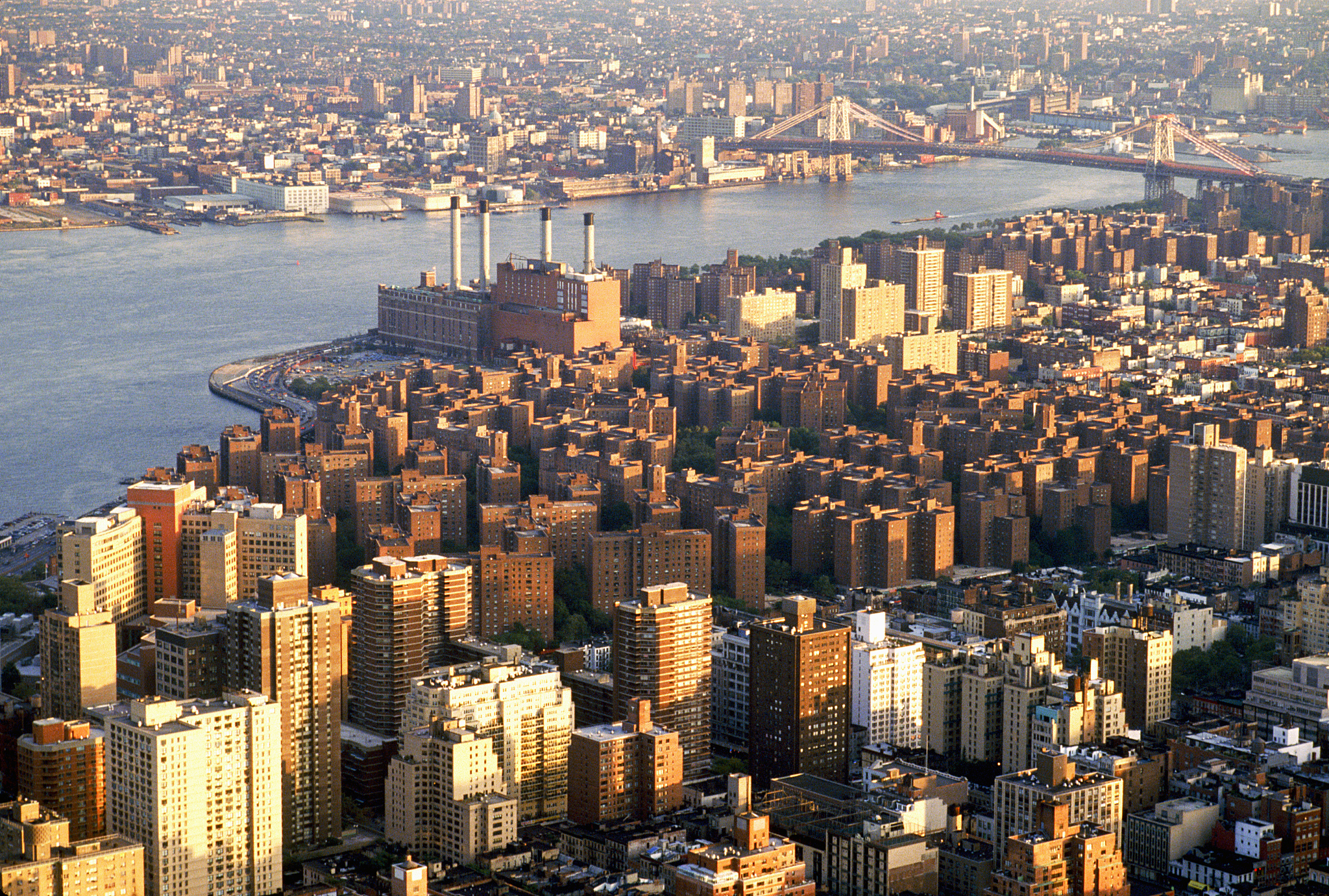 Comparative Development Trends of New First-Tier and Second-Tier Cities in China: A Focus on Post-2015 Dynamics