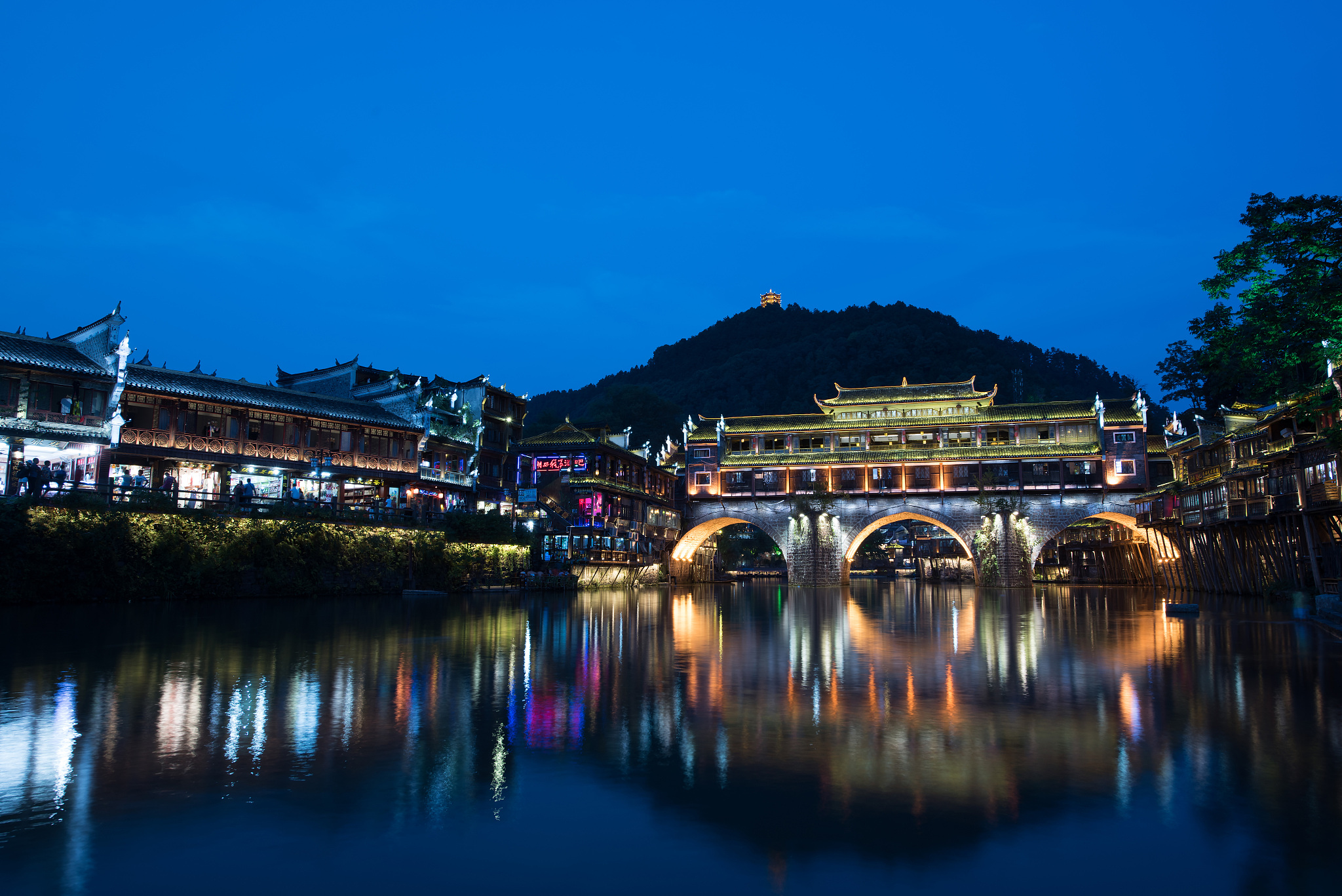 张家界旅游学校是公办吗？招生专业都有哪些