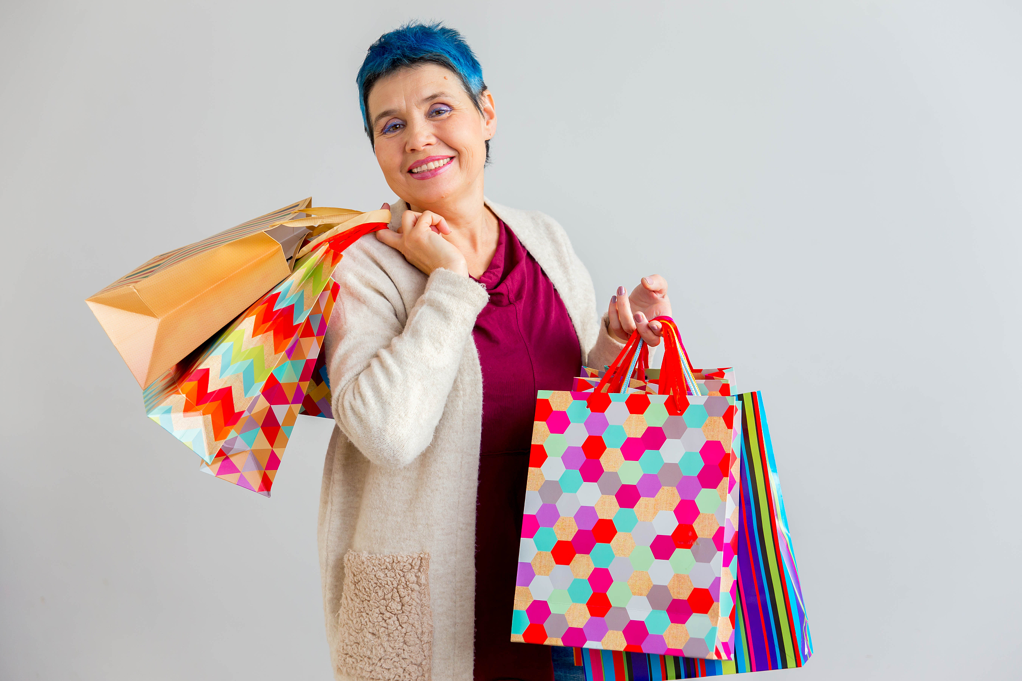 可以把你上述的场景多加一些人的因素吗