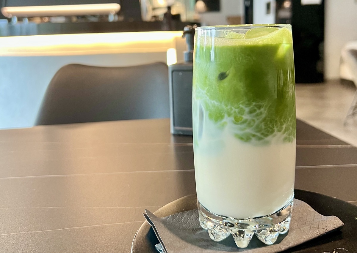 茉莉奶白评价：口感丰满，香气浓郁，回味无穷