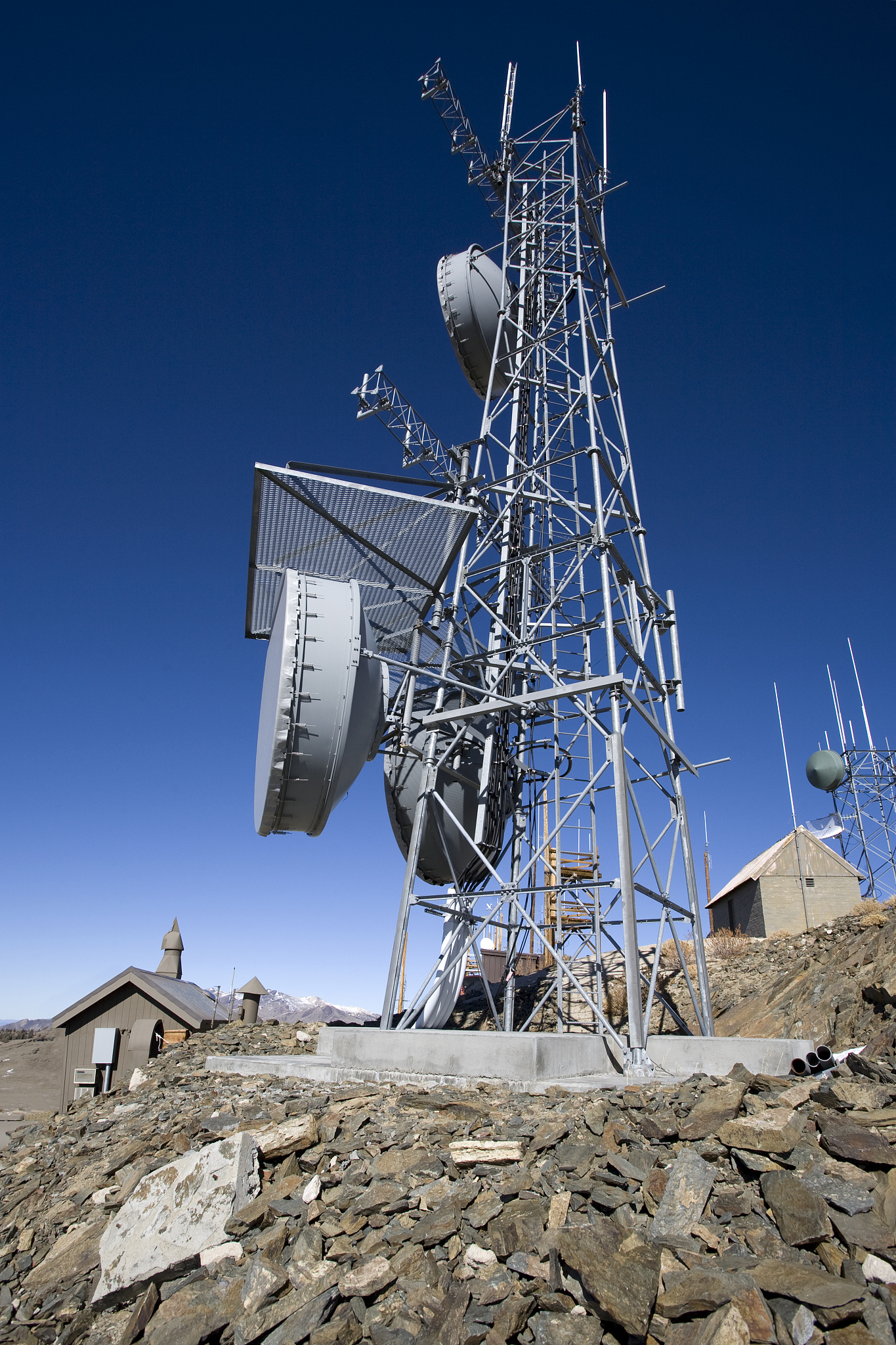 microwave tower