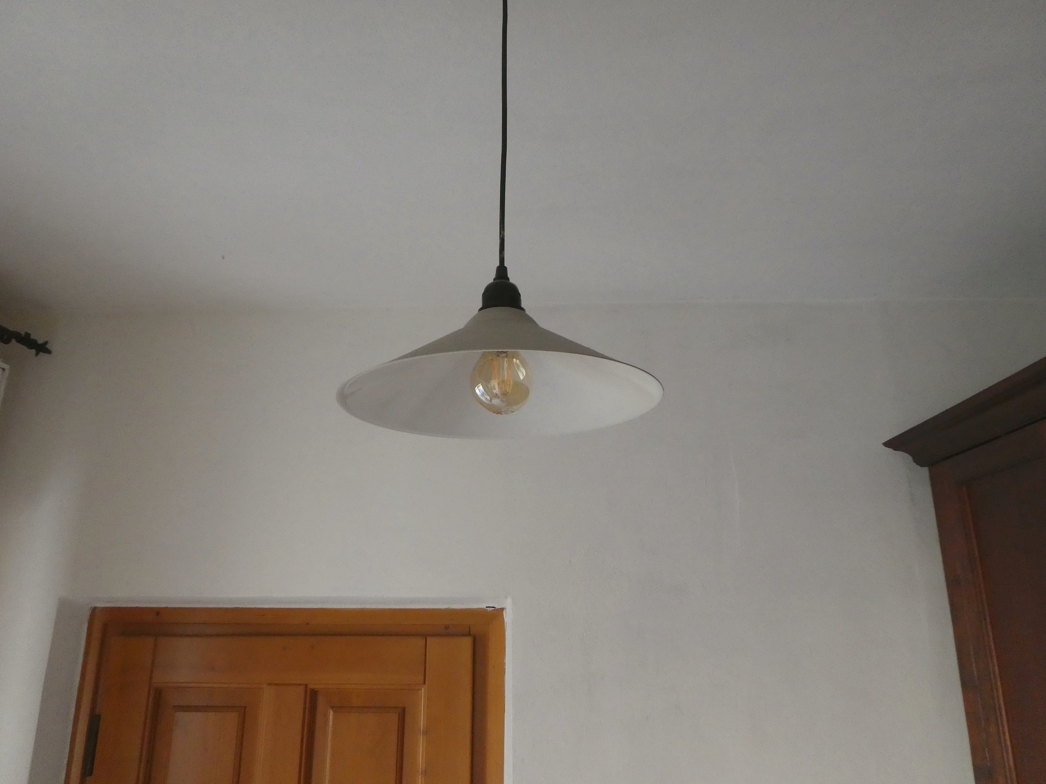 LED灯饰行业前景分析：智能照明时代的新宠儿