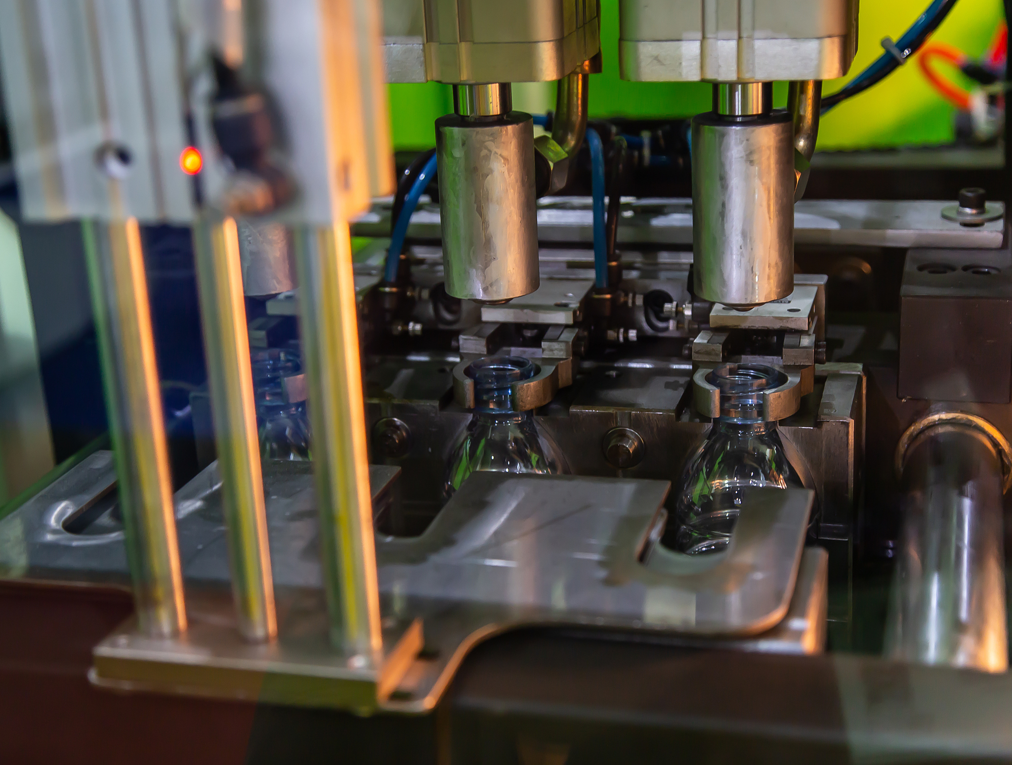 平面塑料产品如何调机