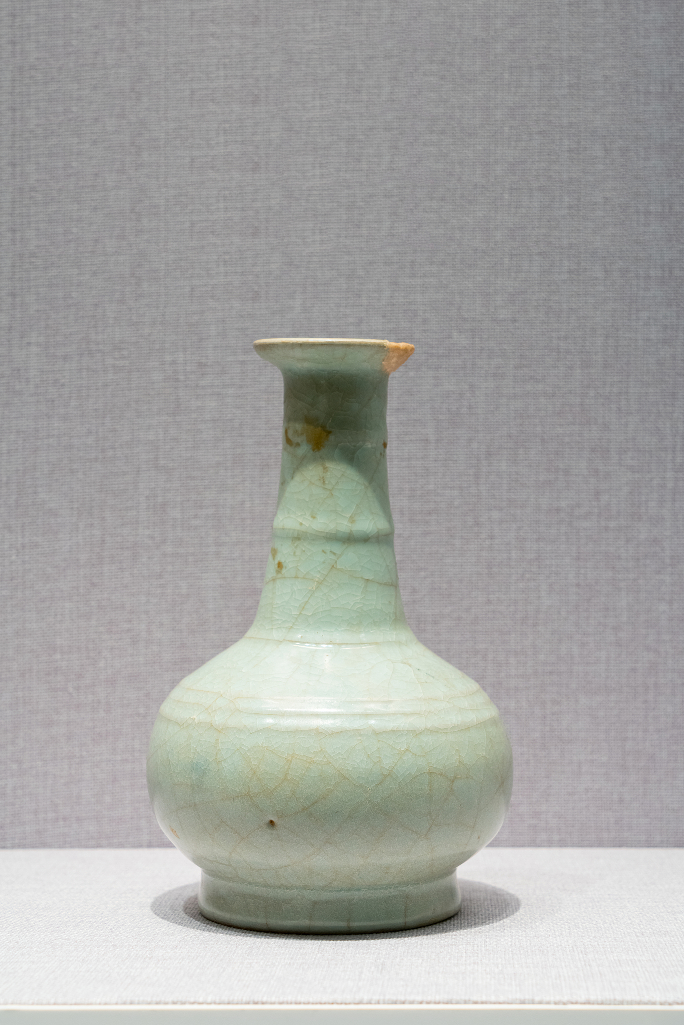 龙泉青瓷底款古香两字什么年代出的