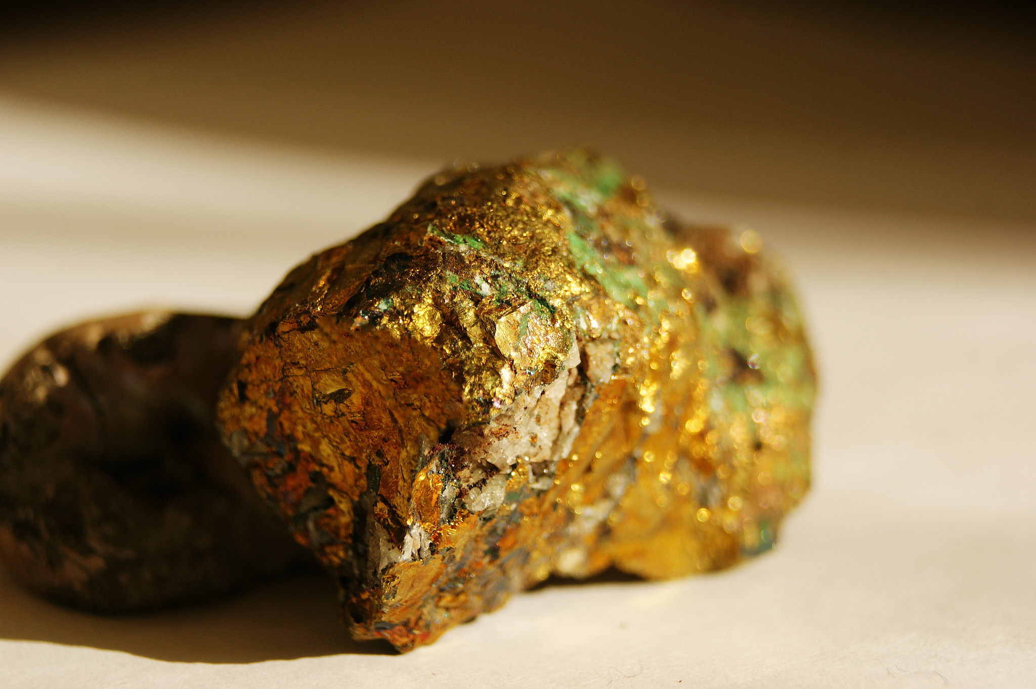 中国地下矿藏资源储量惊人！高达109.5万亿吨