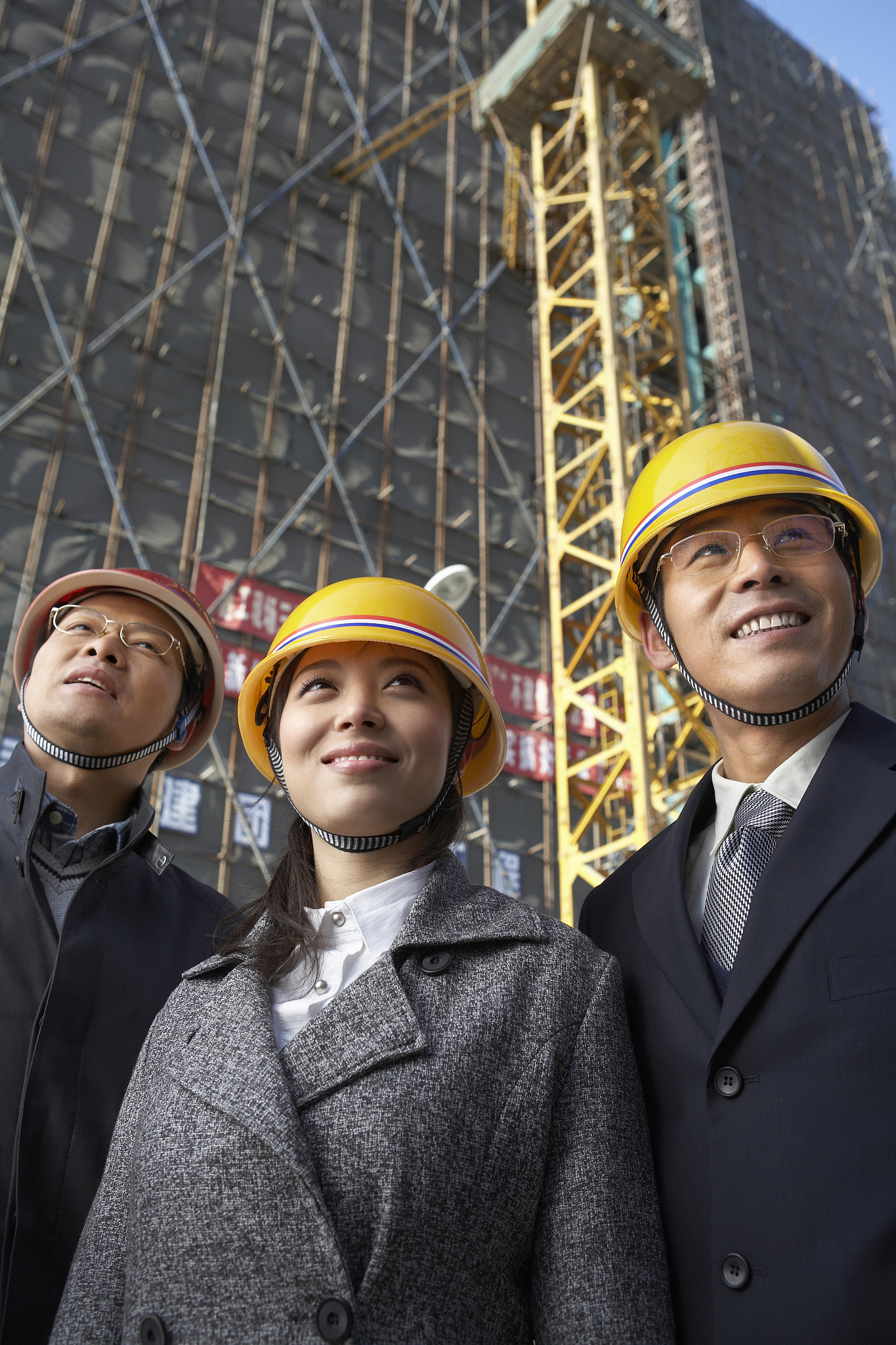 还有其他关于项目工地中项目经理感人事迹的征文吗