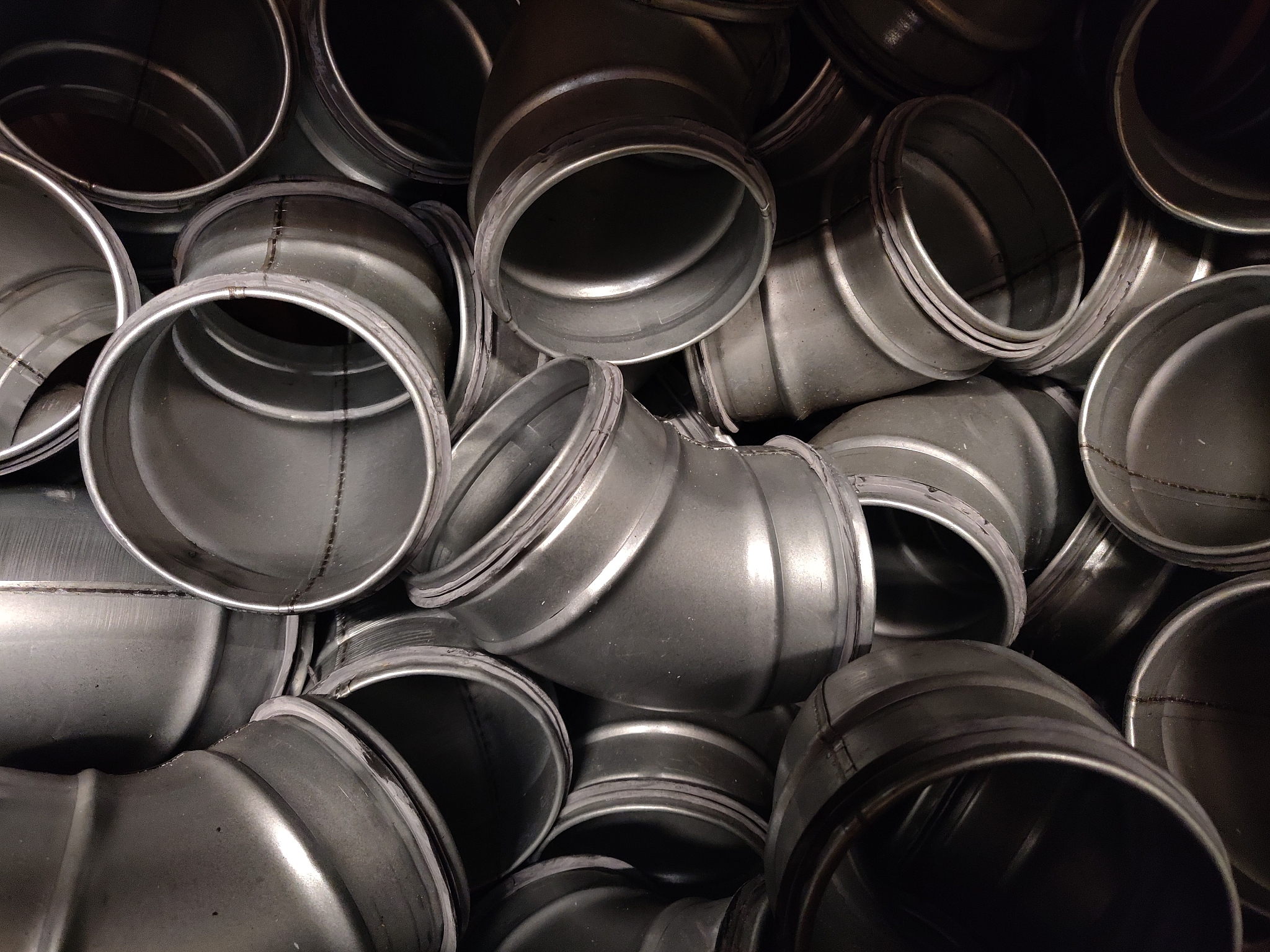 钢管接头10D长度详解：管径的十倍，适用于大型管道系统