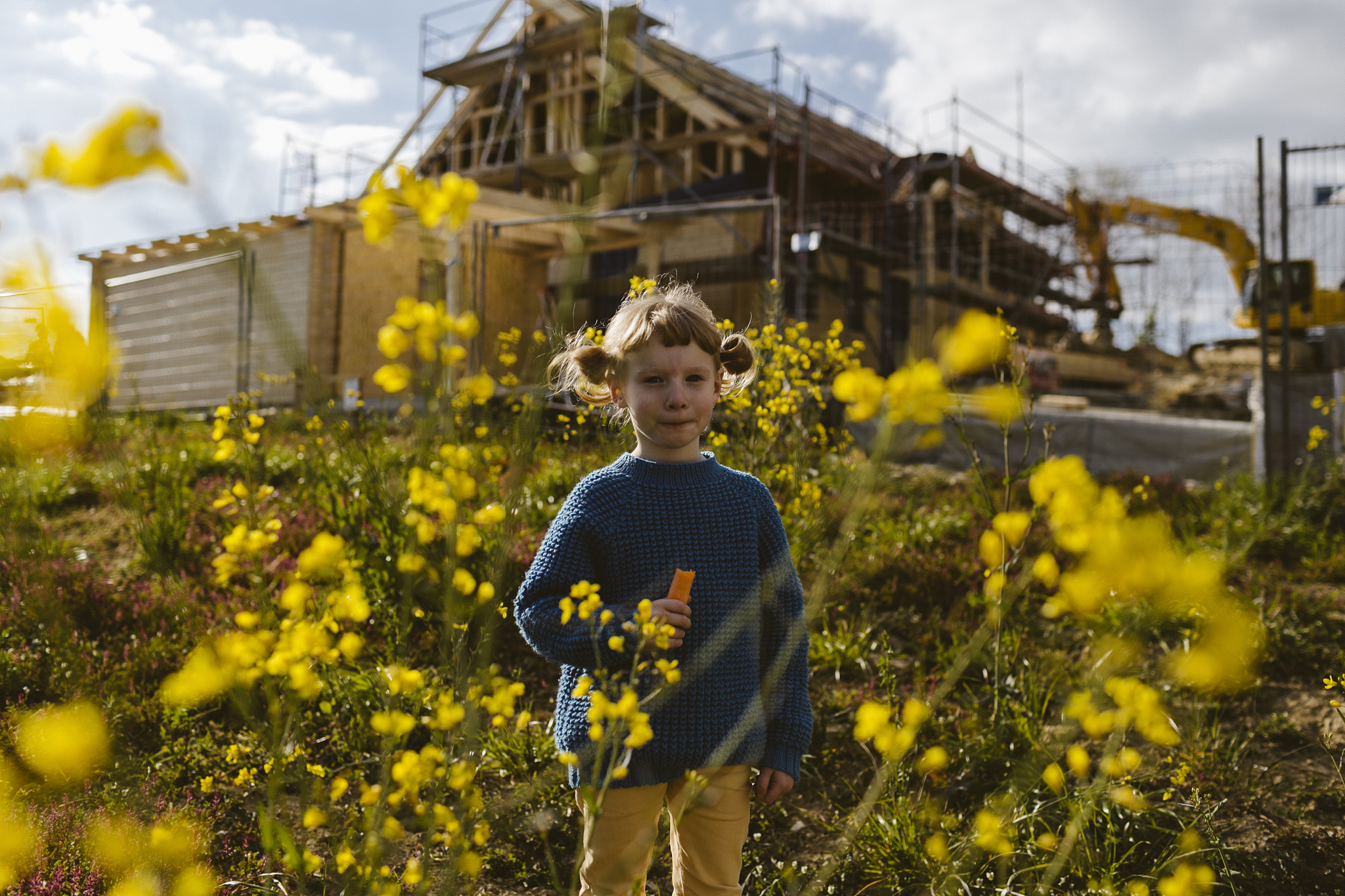你喜爱的人或事没遇见你就没有这么开心你喜爱的人或事没离去你就没有这么悲伤这说明了什么？能否来点高质量的回答