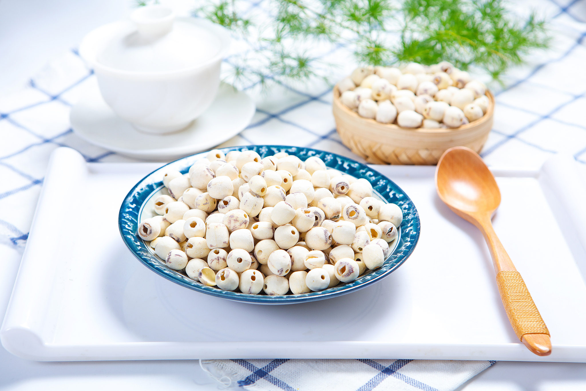 莲子食用方法大全：滋补养生，简单易做