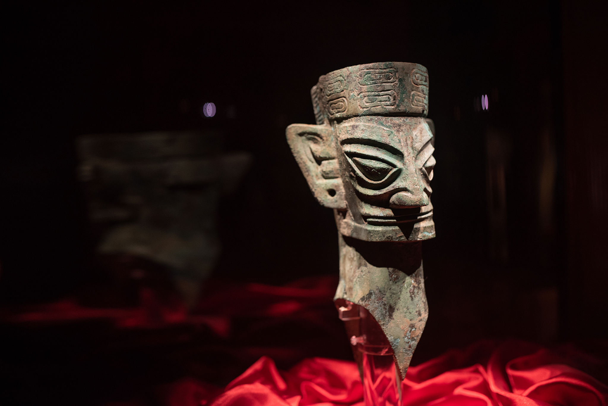 三星堆文化研究论文：起源、宗教、城市规划和影响