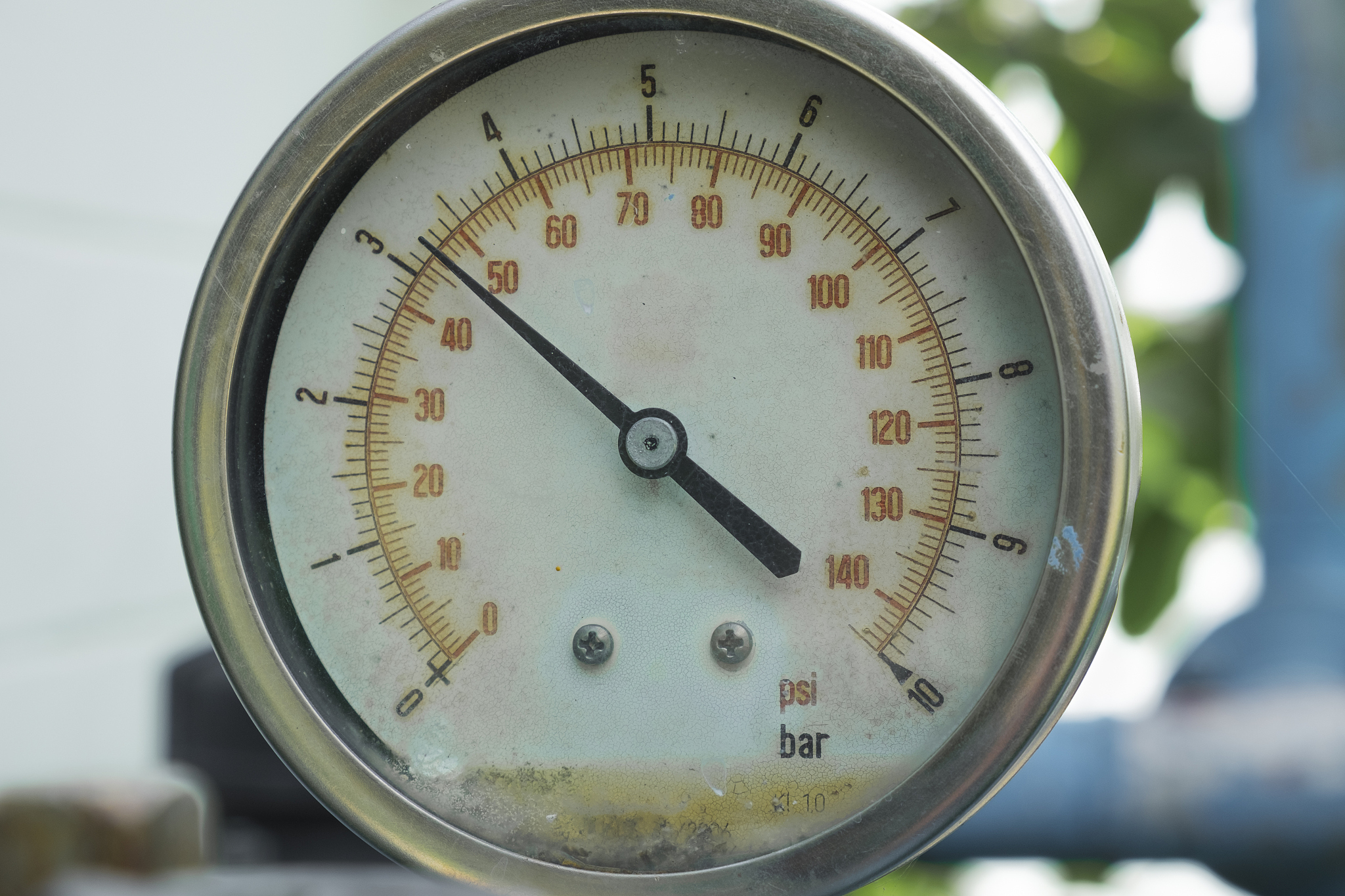 old pressure gauge, measuring instrument close up