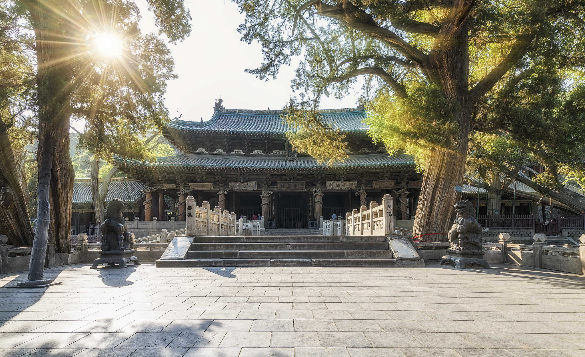晋祠圣母殿