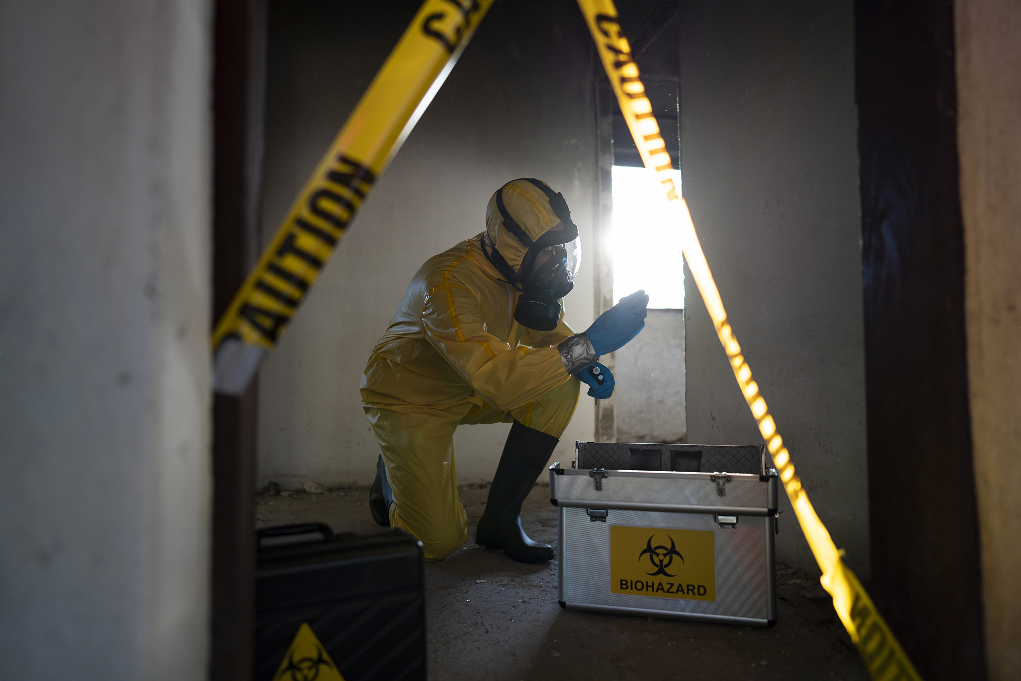 核生化防护指南：装备、设施、应急预案与监测