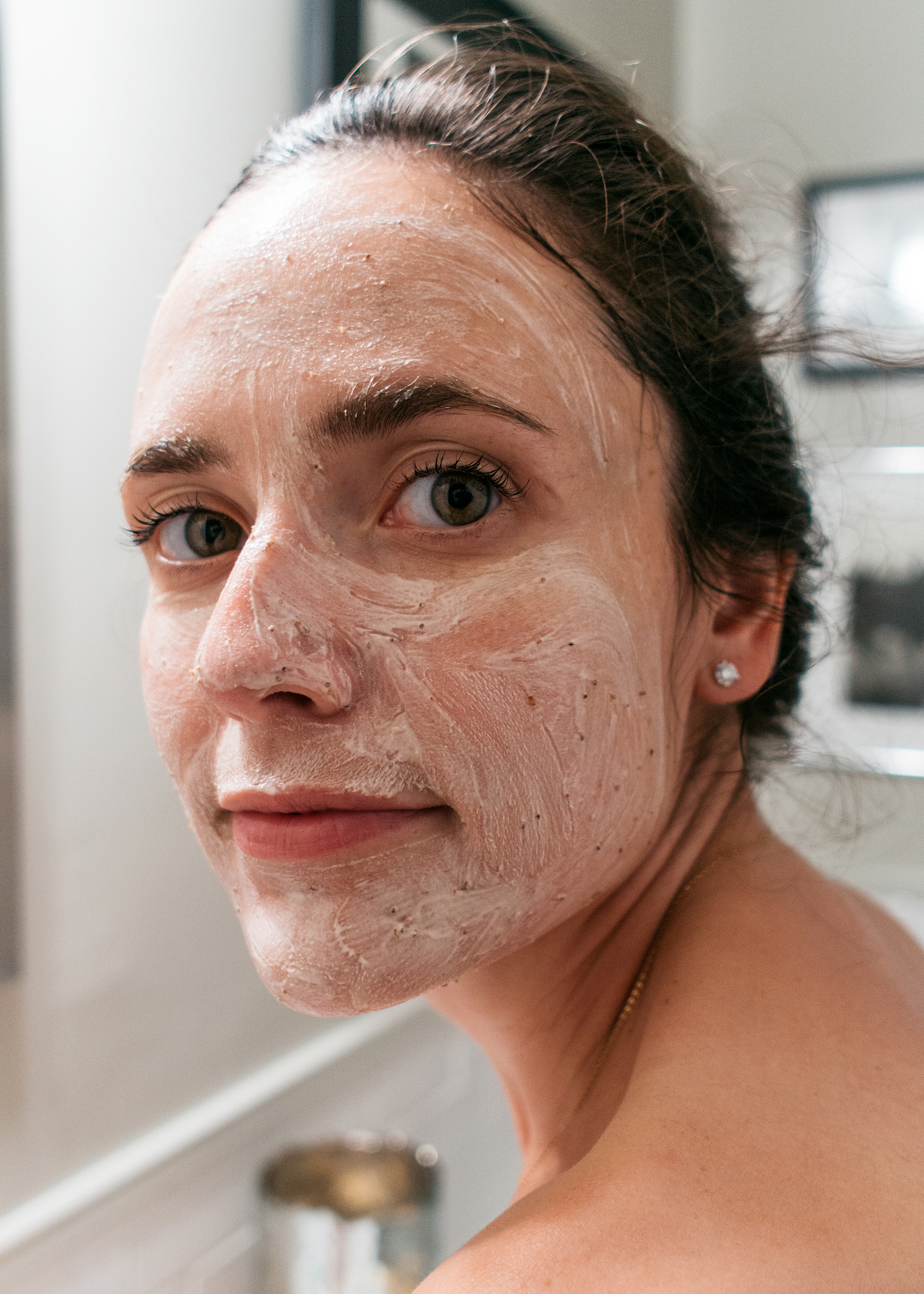 去除黑色素，恢复亮白肌肤的科学方法