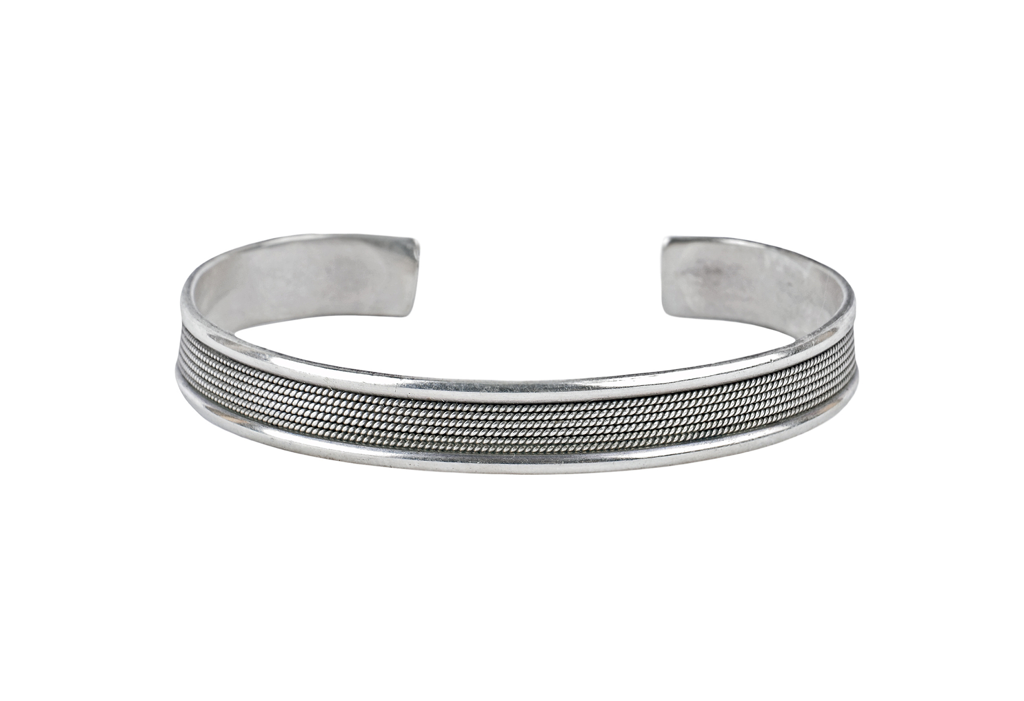 圆条手镯的魅力：优点、款式和寓意