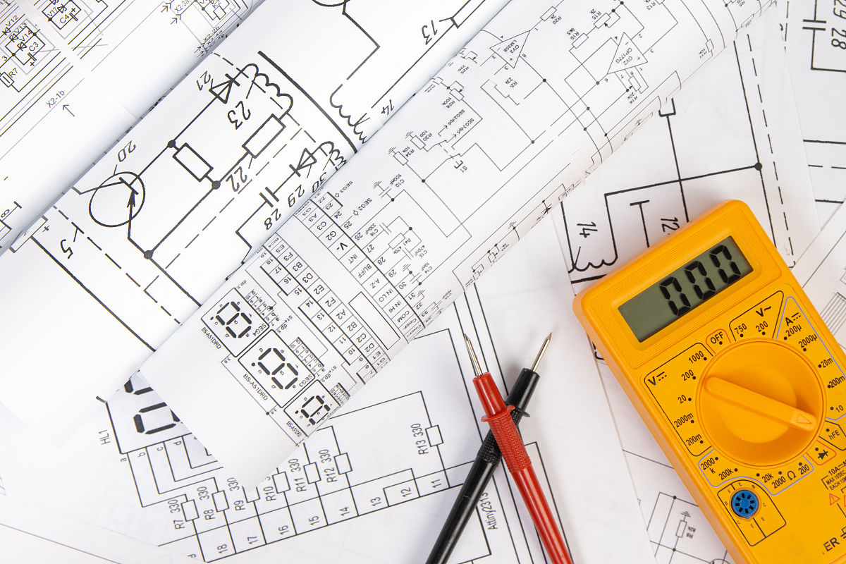 安徽2022年男孩子中专学什么专业好-怎么样