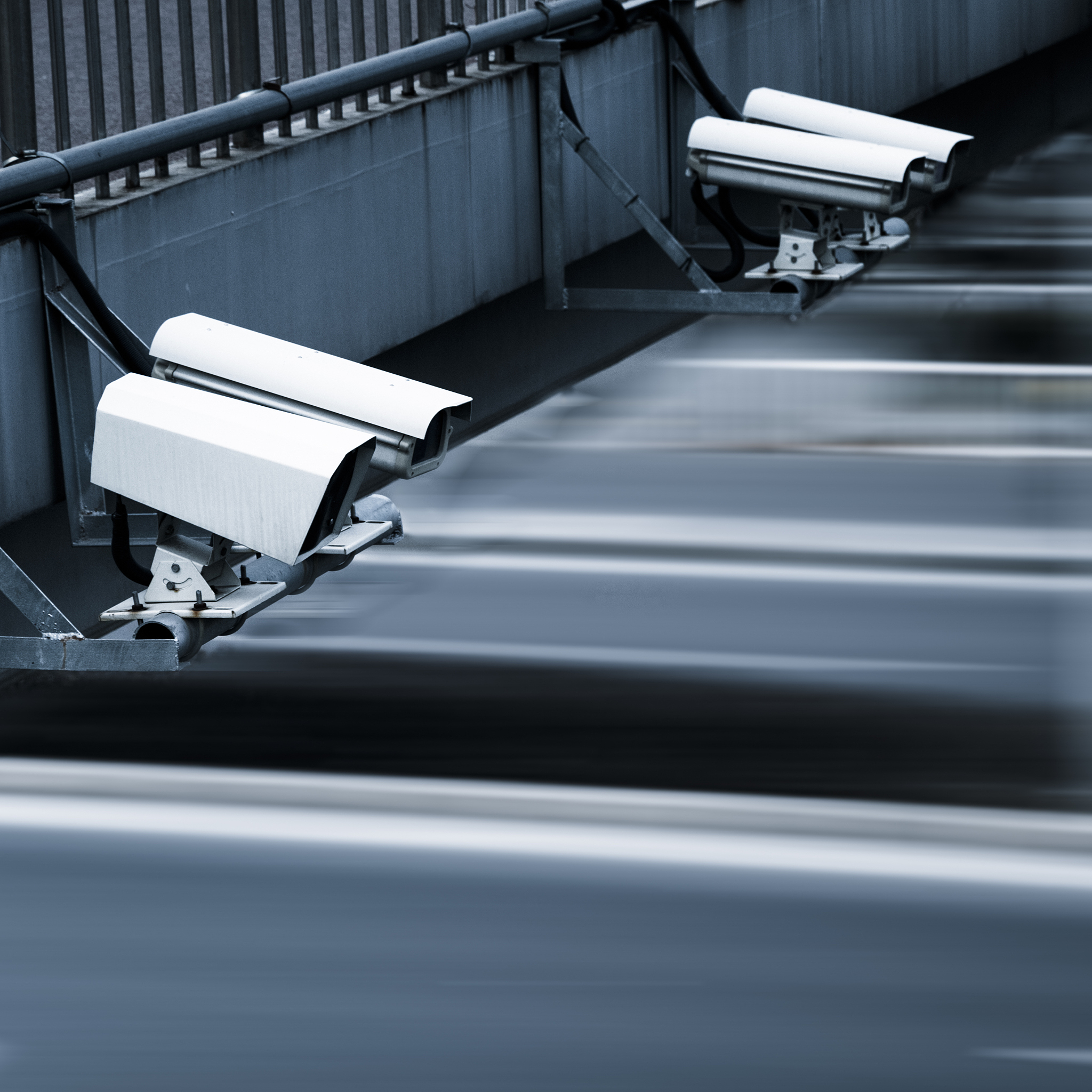 300字的有关自动扶梯梯级缺陷监测装置珠海检测院专利新闻稿