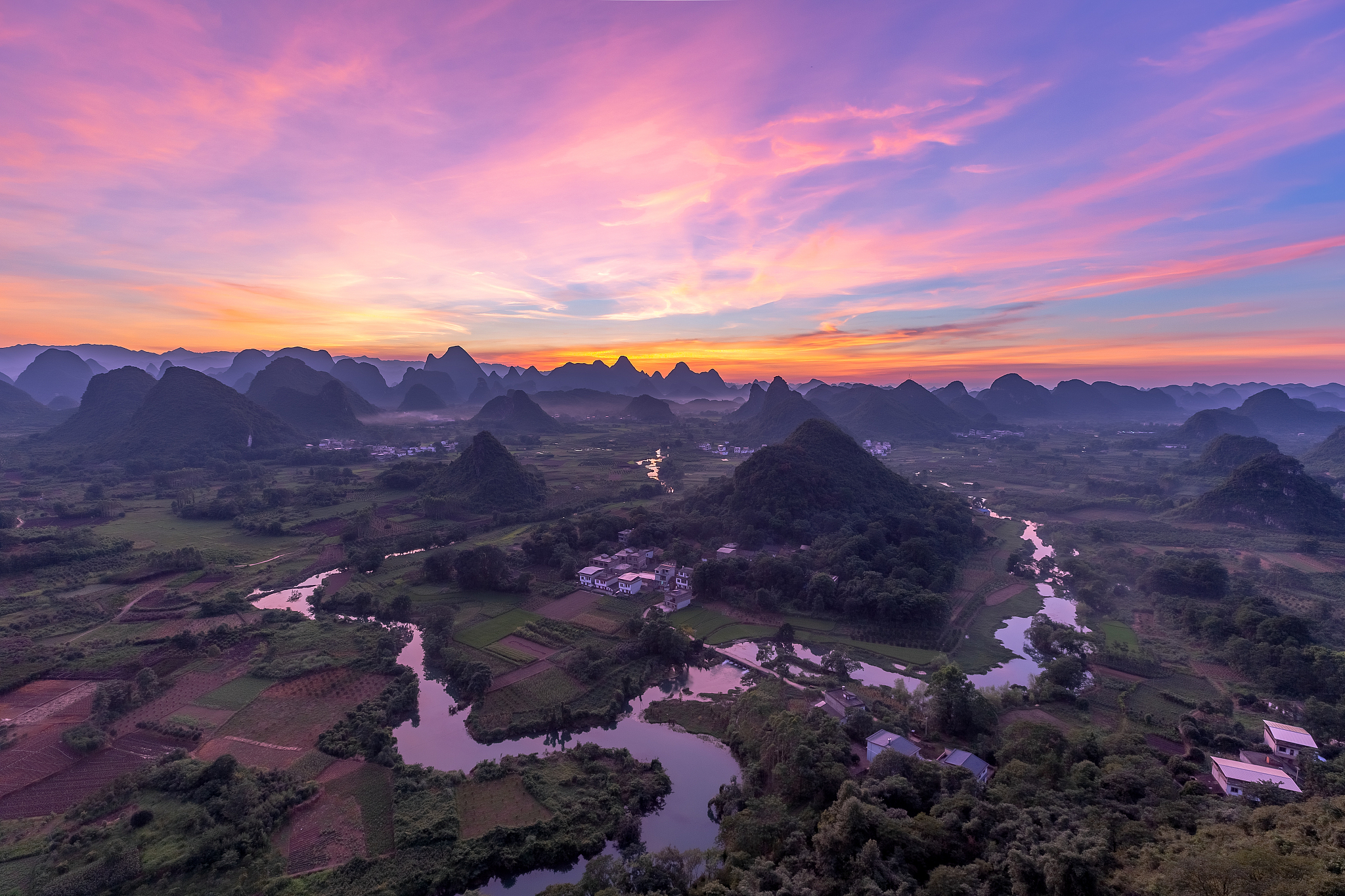 桂林媒体机构大全：报纸、电视台、广播电台一览