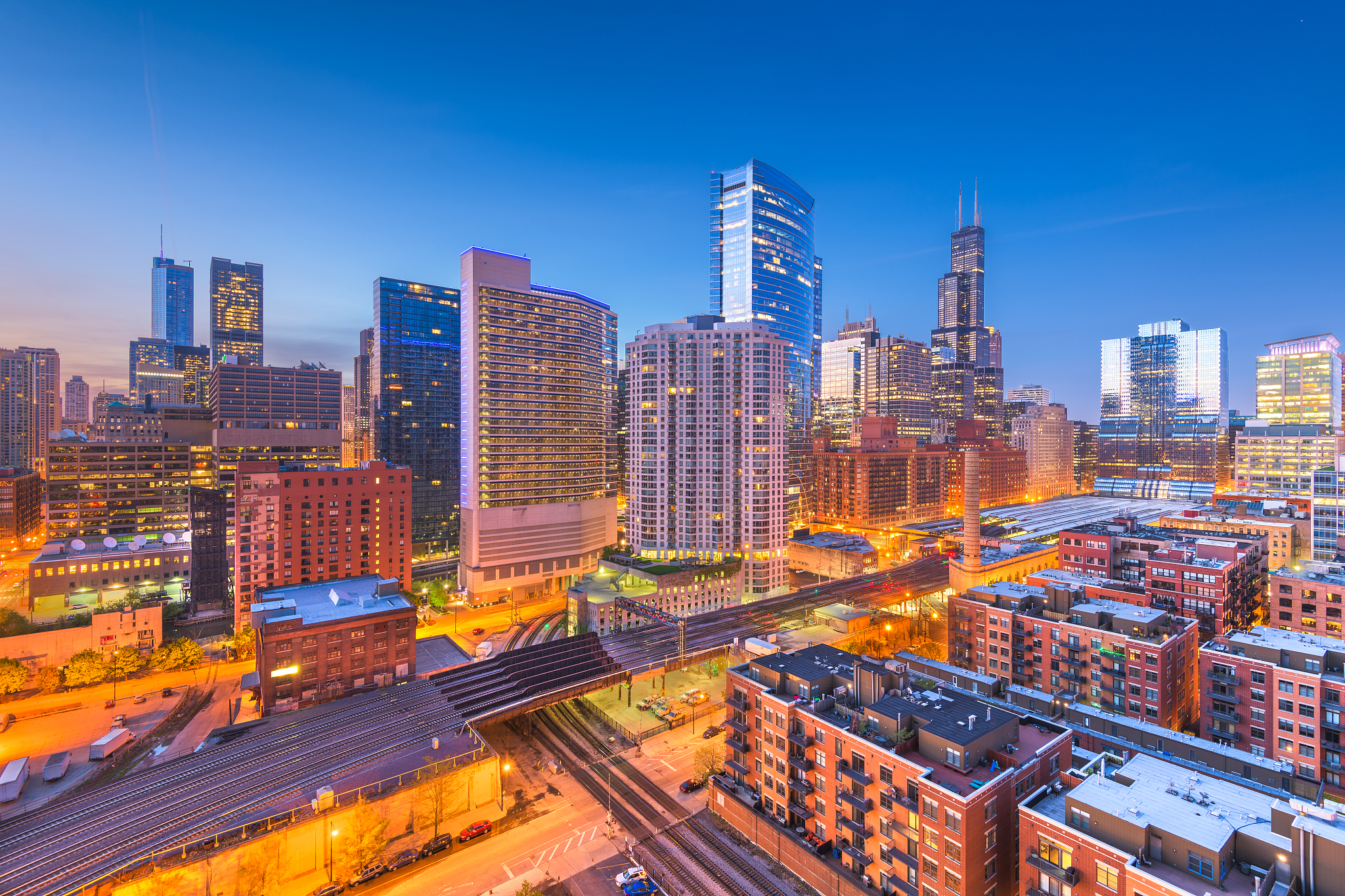 chicago, illinois, usa downtown cityscape at dusk.