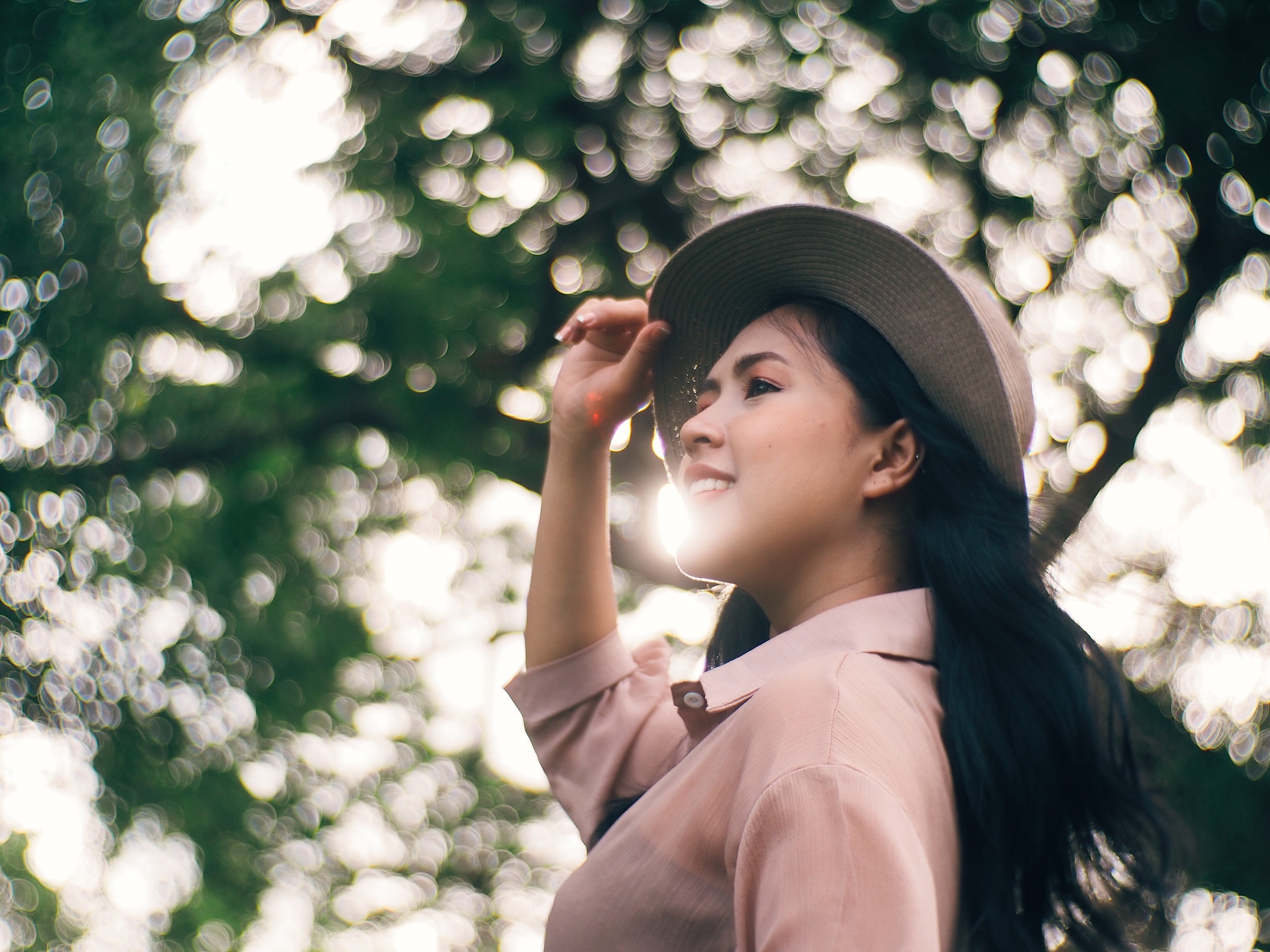 如何拍出最美的人像照片？摄影技巧大揭秘！