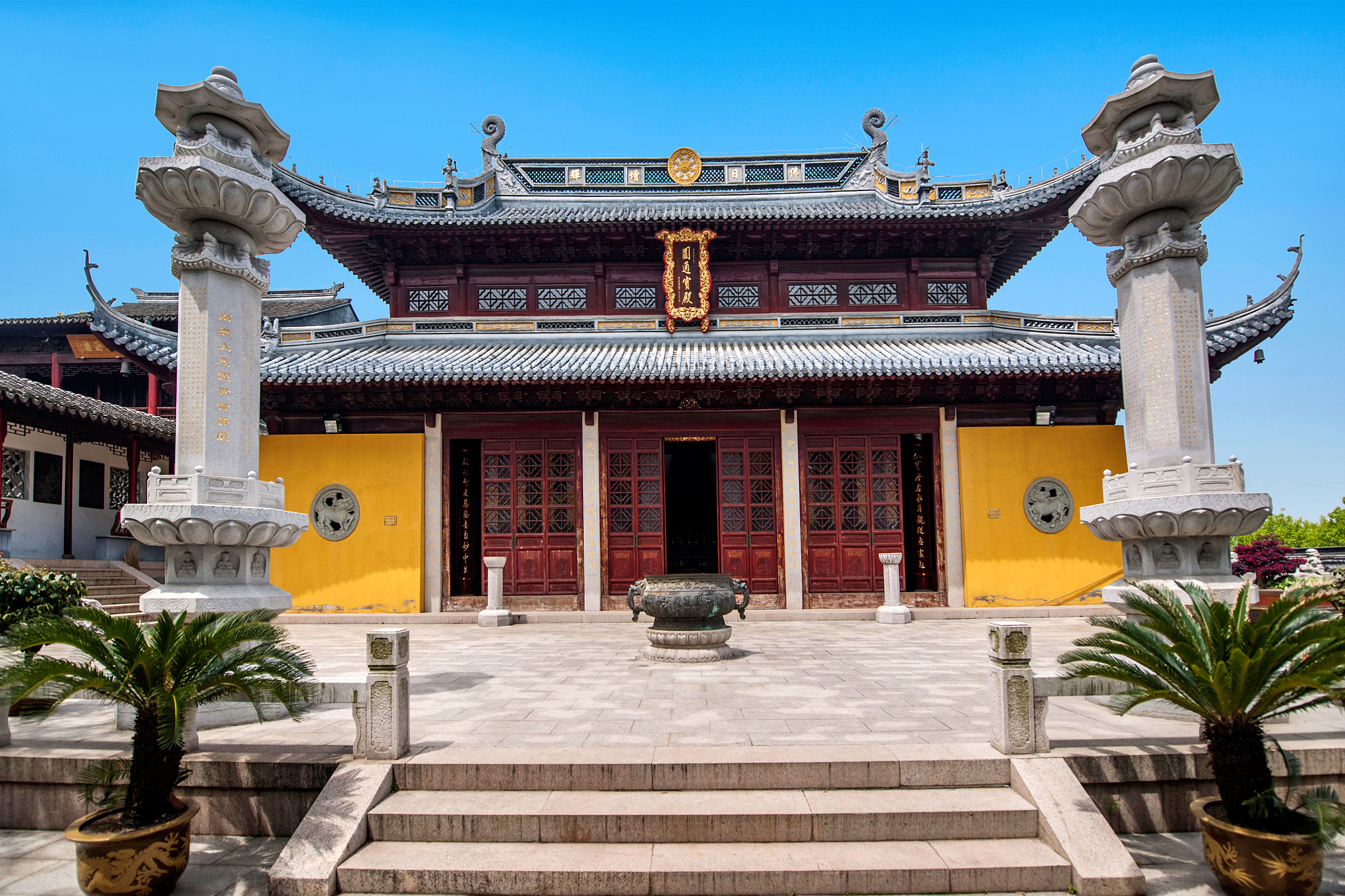 江苏省无锡嵩山禅寺圆通宝殿
