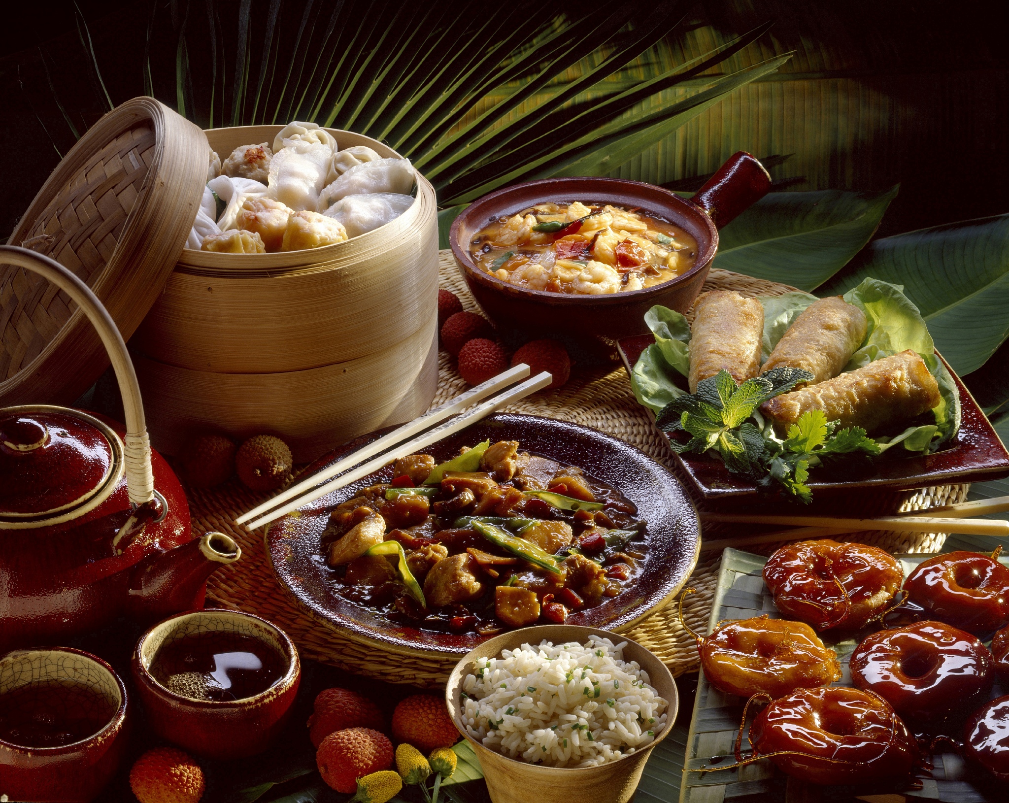 Exploring the Richness of Chinese Traditional Cuisine: A Culinary Journey Through History and Culture