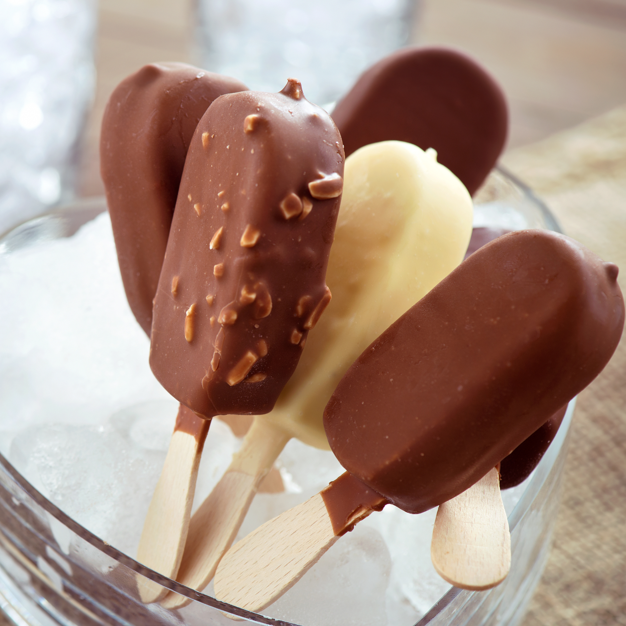 迷你冰淇淋：小巧美味，多种选择