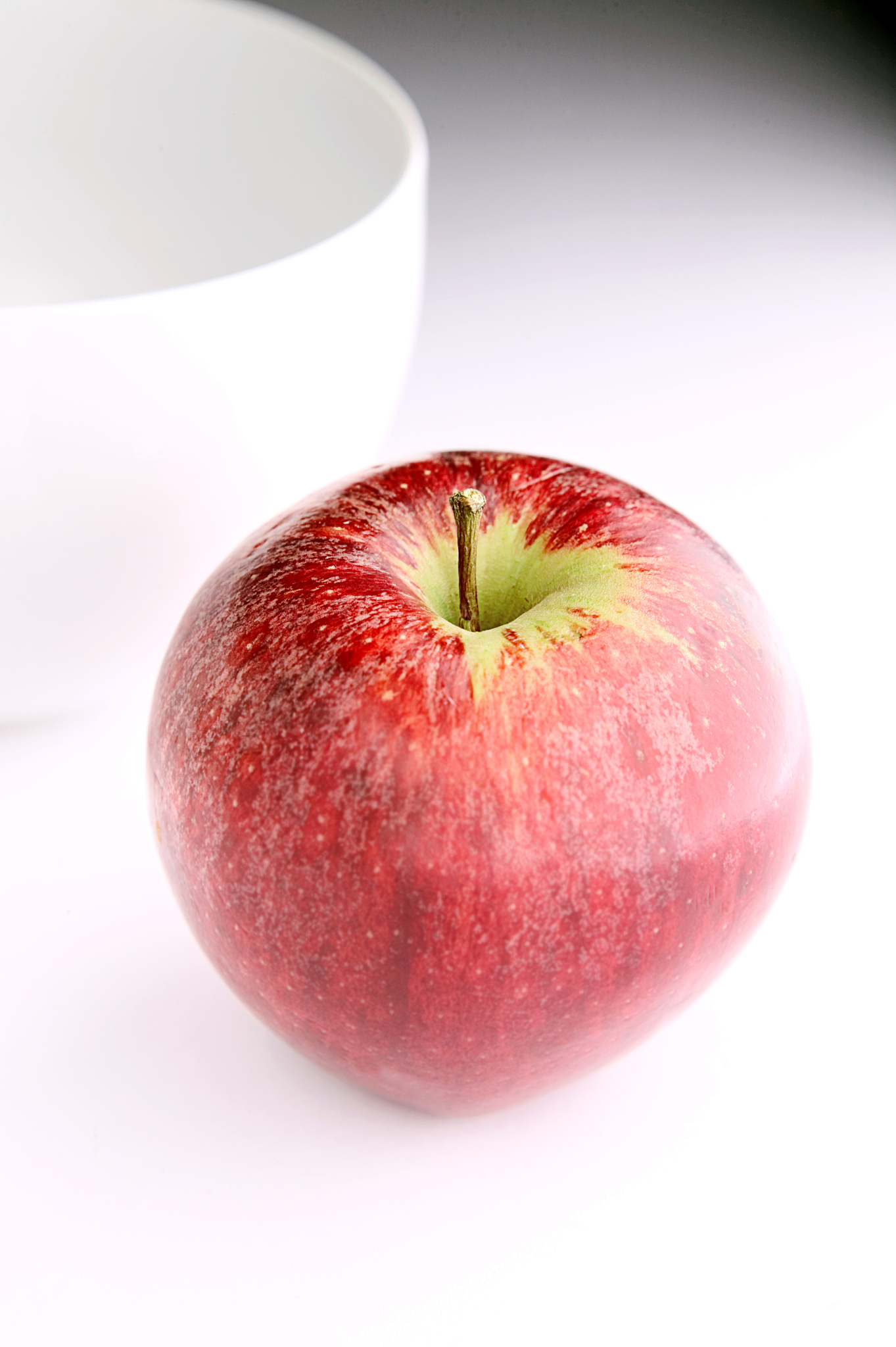 red apple