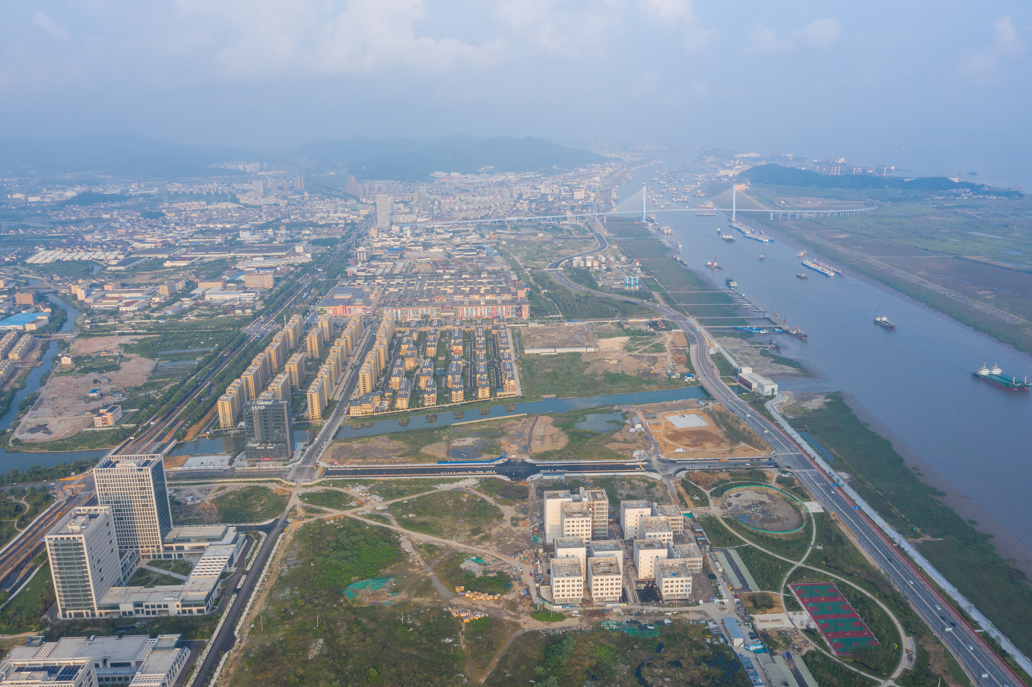 浙江千万工程和浙江浦江经验学习心得：科技创新与管理的启示