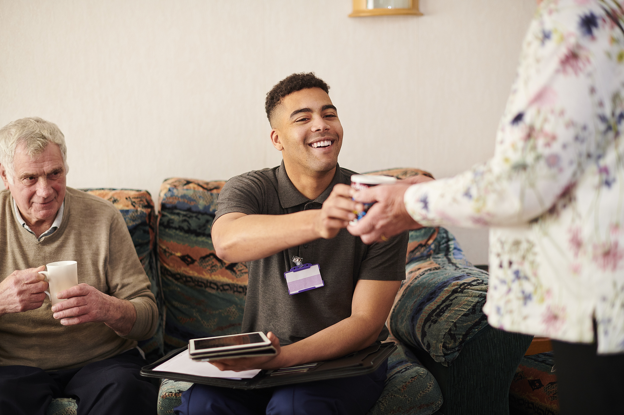 任丘职教中心2021年招生专业介绍：汽车、机械、电子商务等热门专业