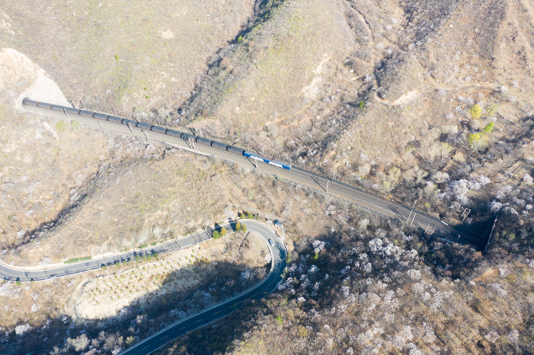丹巴铁路学校怎么样_2020年春季招生简介