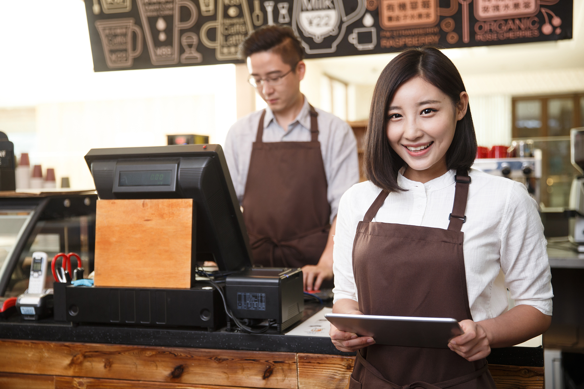 东莞轻松工作推荐：收银员、保洁员、仓库管理员等