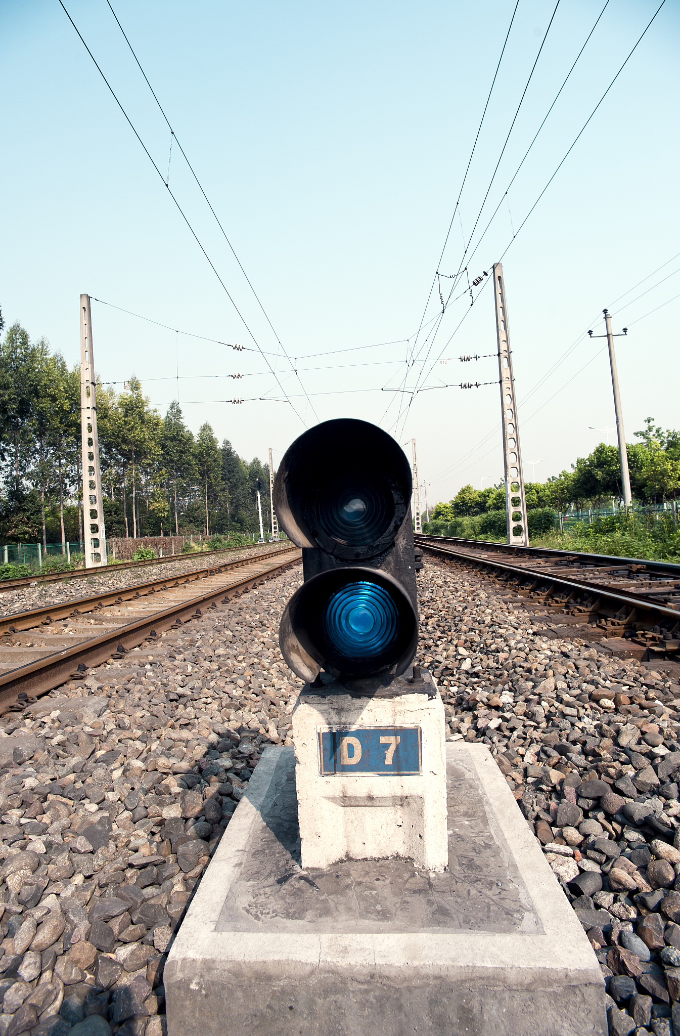 铁路信号的分类：全方位解析铁路行业基础知识