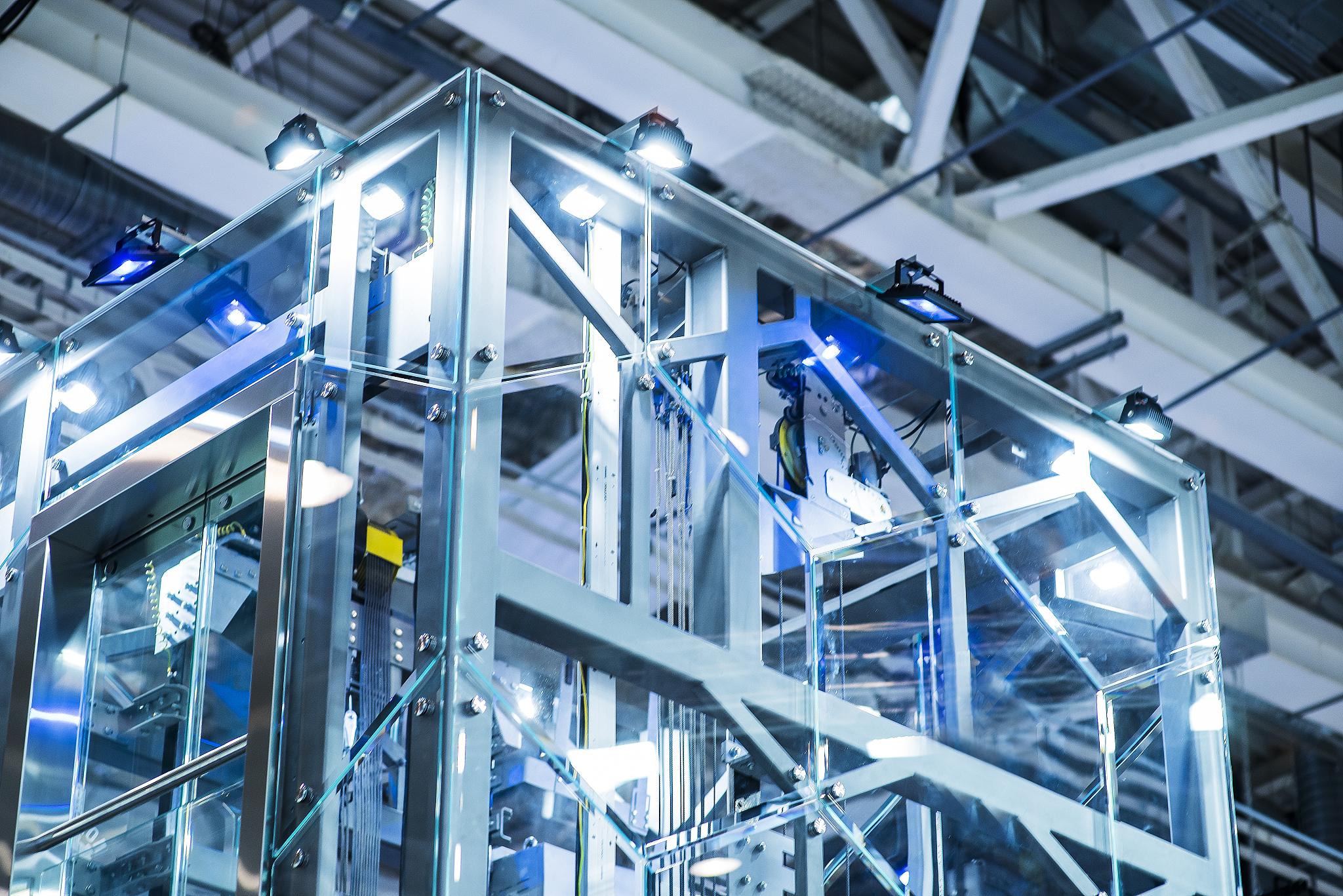 湖北机电一体化学校机电一体化技术电梯安装与维修招生简章