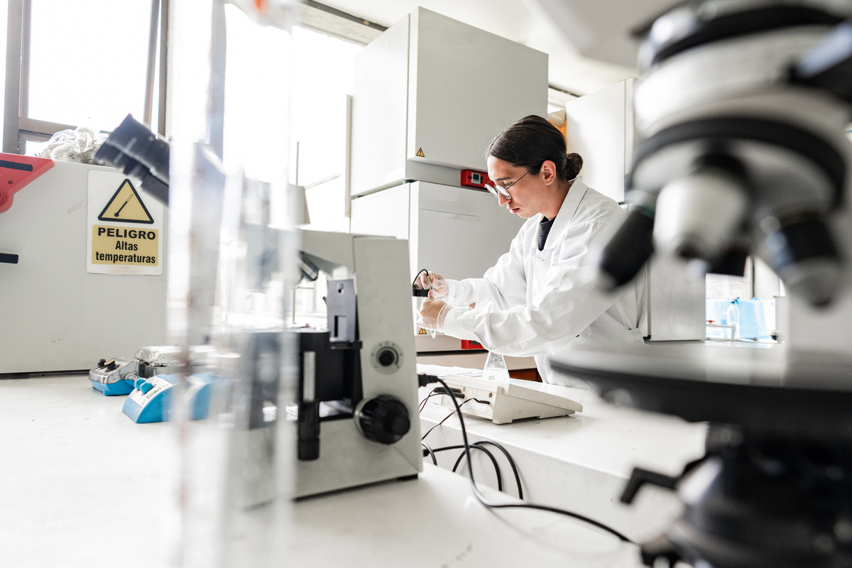 药剂专业就业方向：从研发到销售，你的选择？