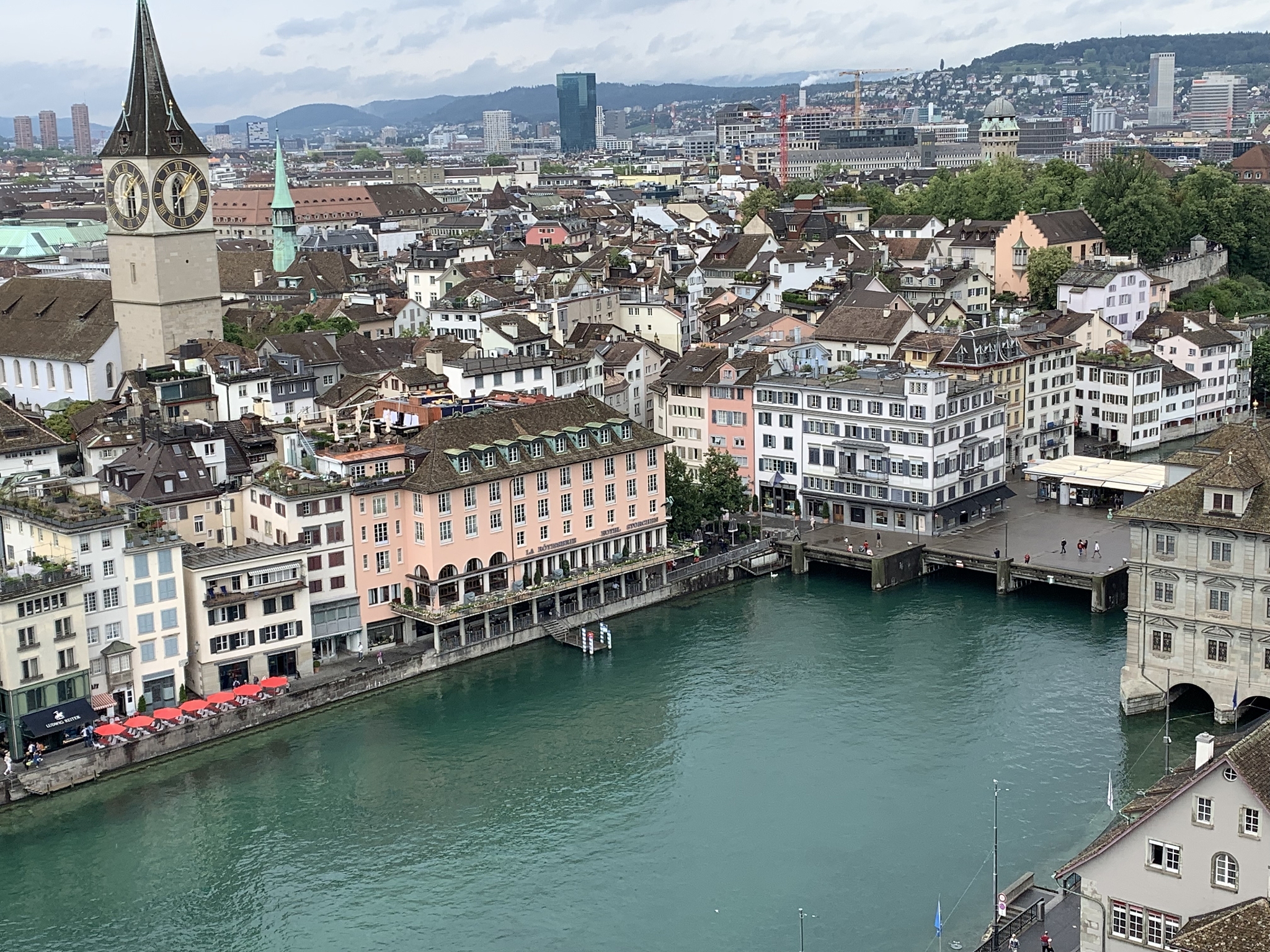 欧洲主要的旅游国家有哪些，并翻译相应的英文。