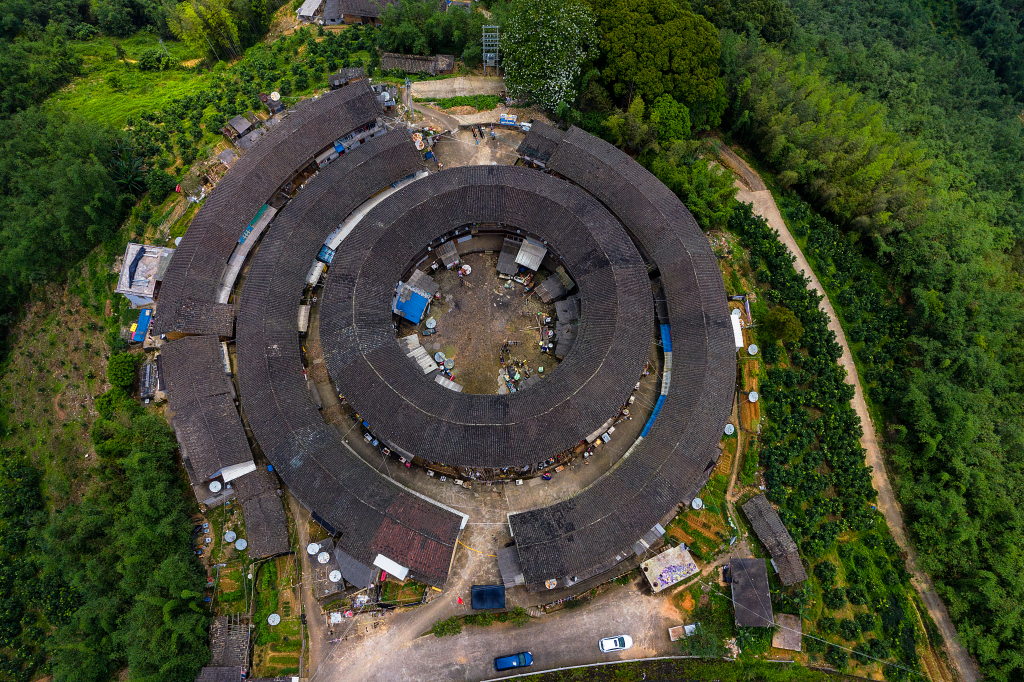 写一篇关于福建漳州旅游的文章