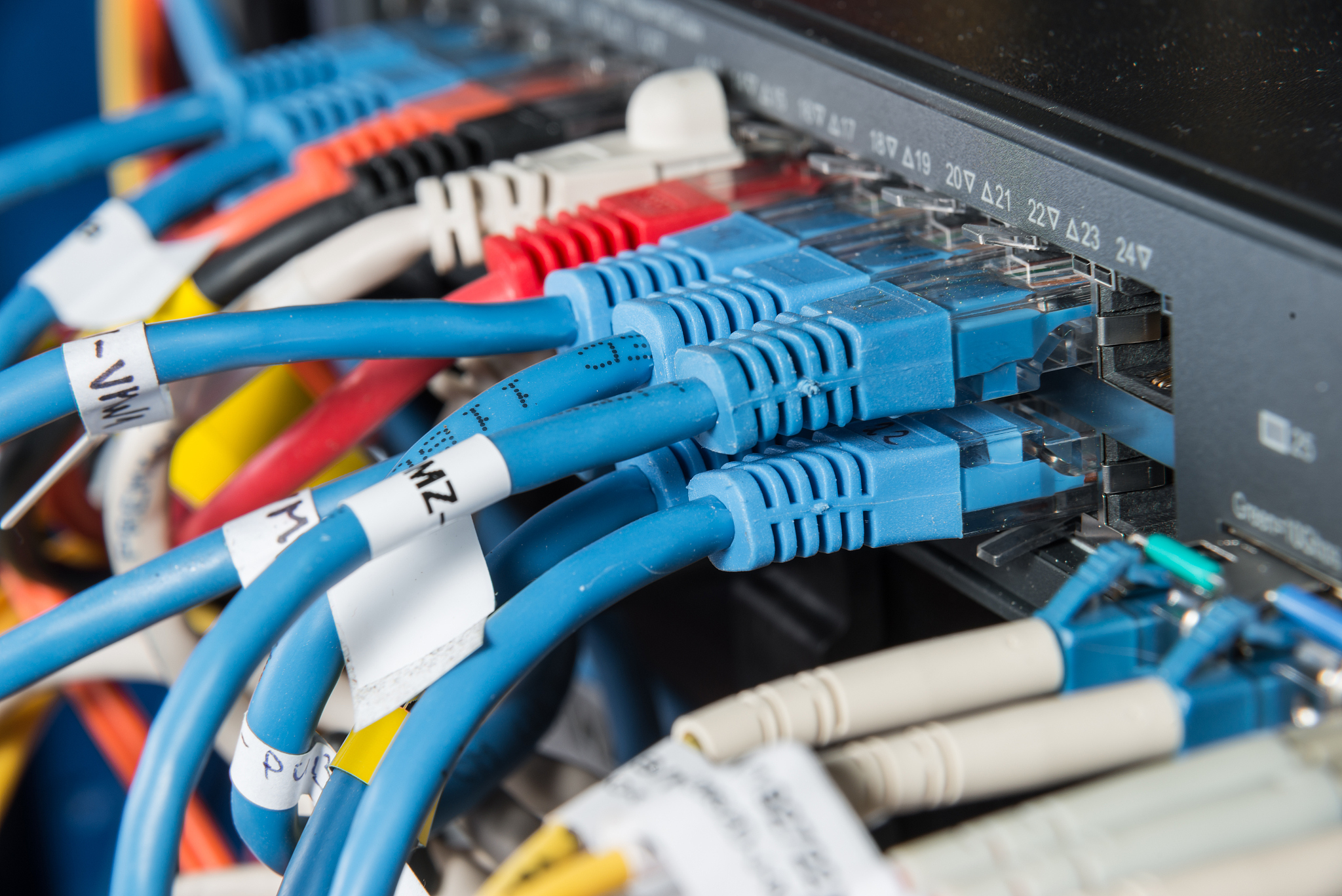 计算机网络性能指标：带宽和延迟