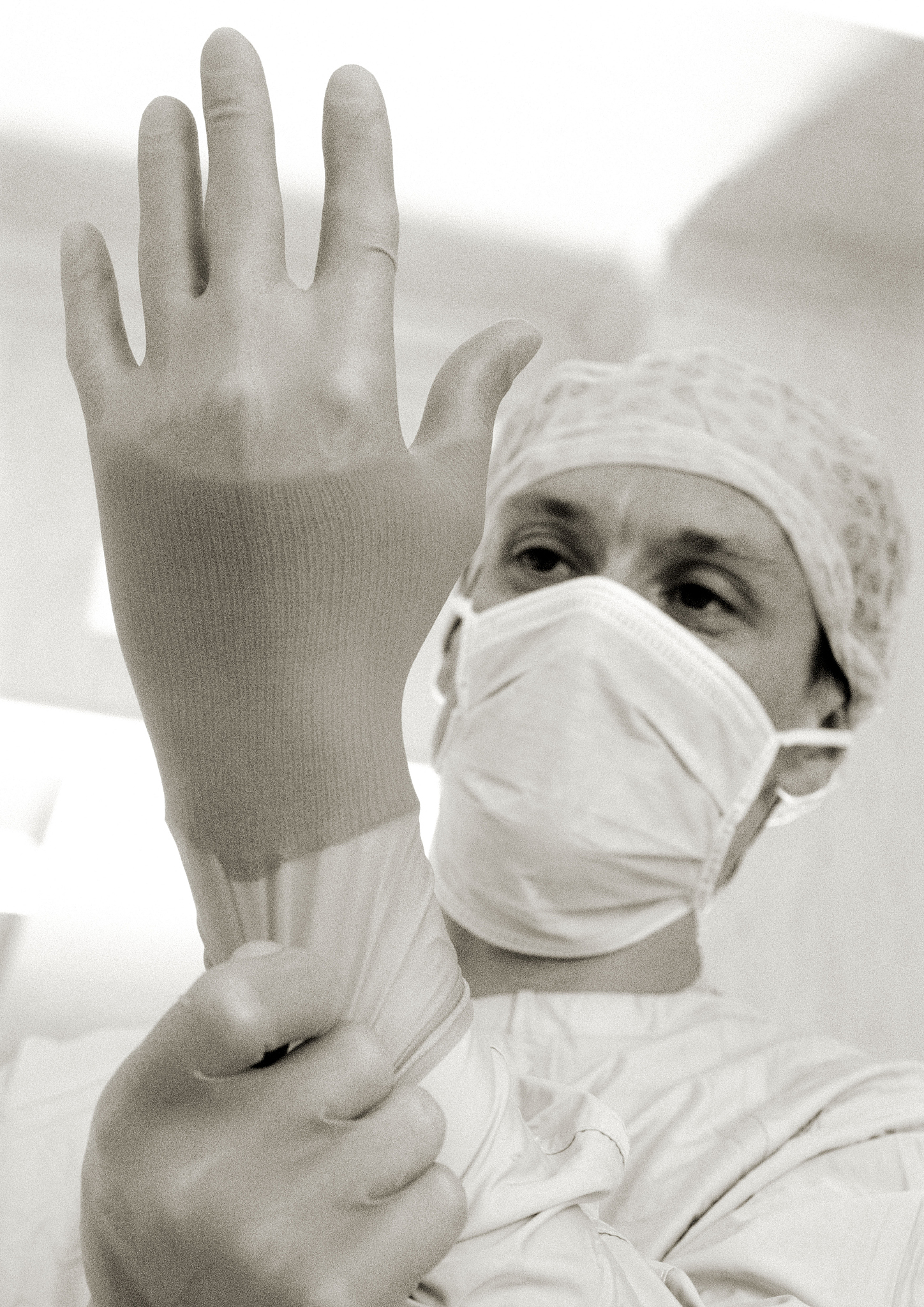 复古黄色摩托车手套小红书文案