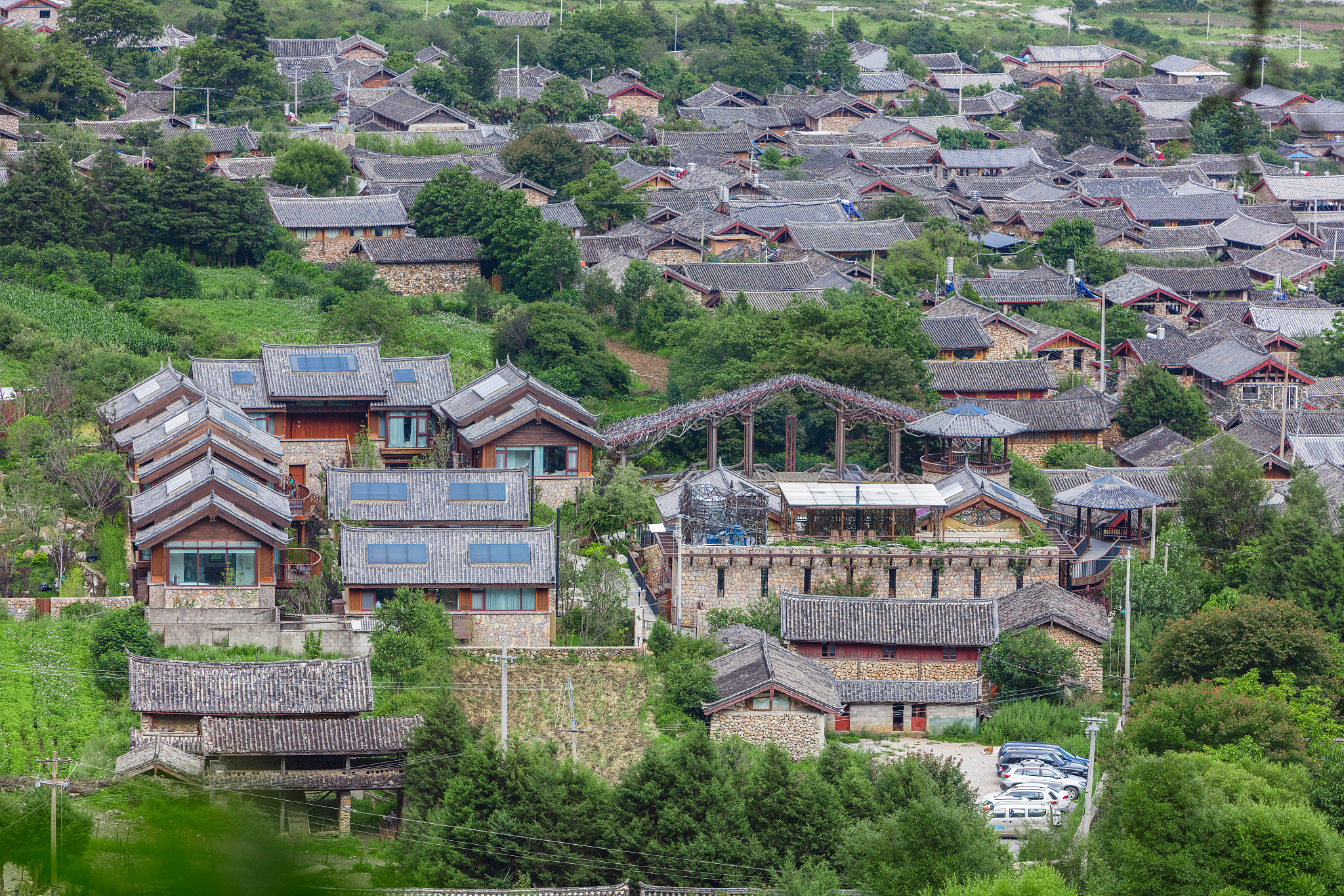 文山州文旅融合成功案例：石林、彝族文化村、秧歌、特色美食