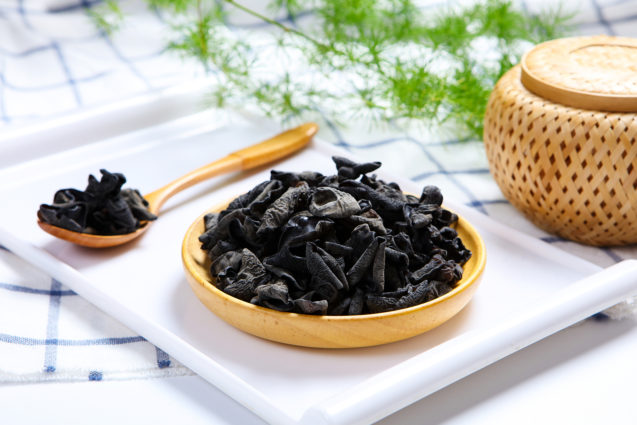 30年黑菜脯功效，