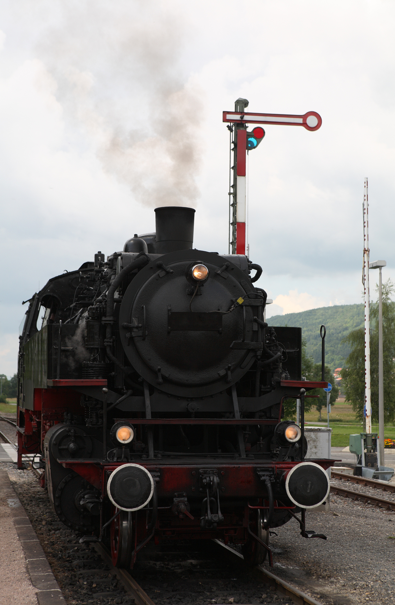 2019年贵阳铁路工程学校招生简章