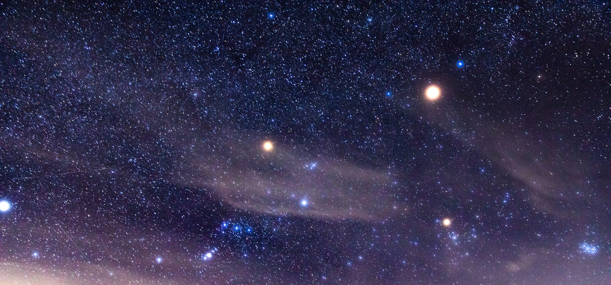 M31 附近神秘[OIII]星云：从发现到研究